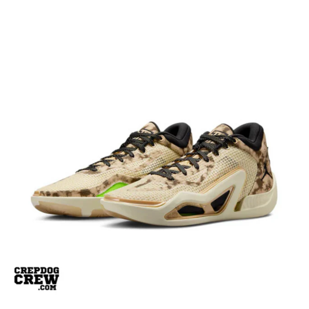 Jordan Tatum 1 Tunnel Walk