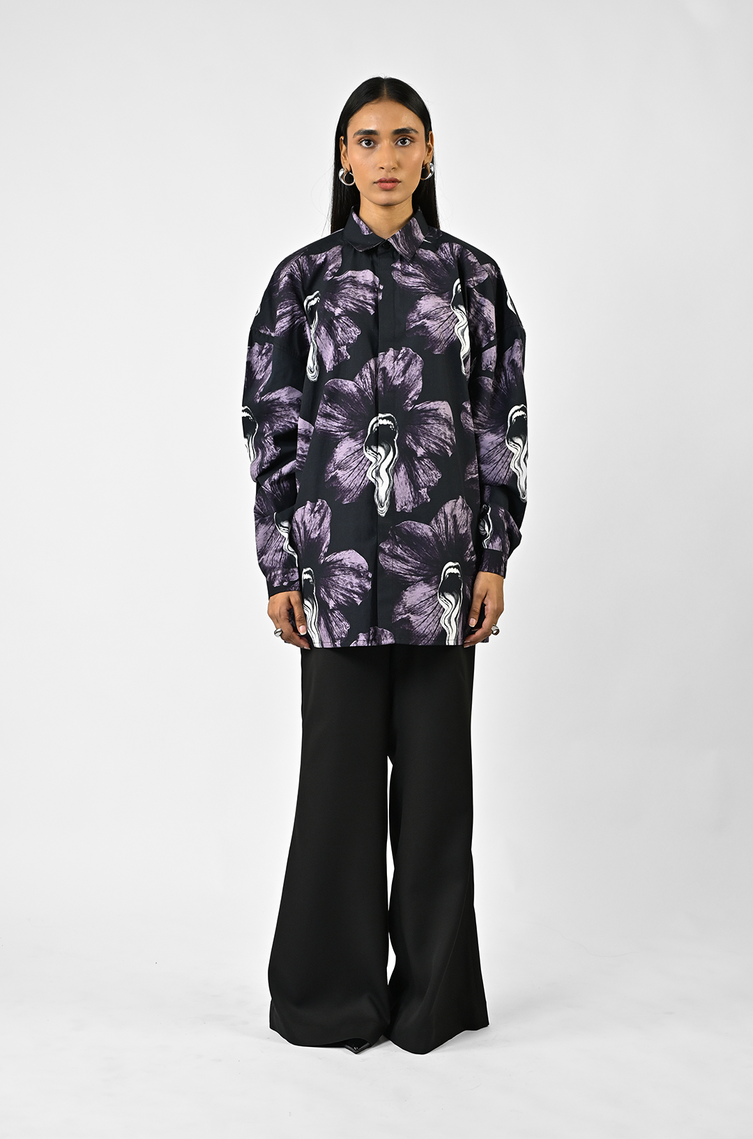 Tongue-printed oversized cotton shirt