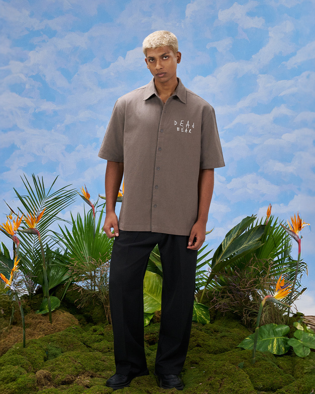 Scribbled Logo Shirt Taupe