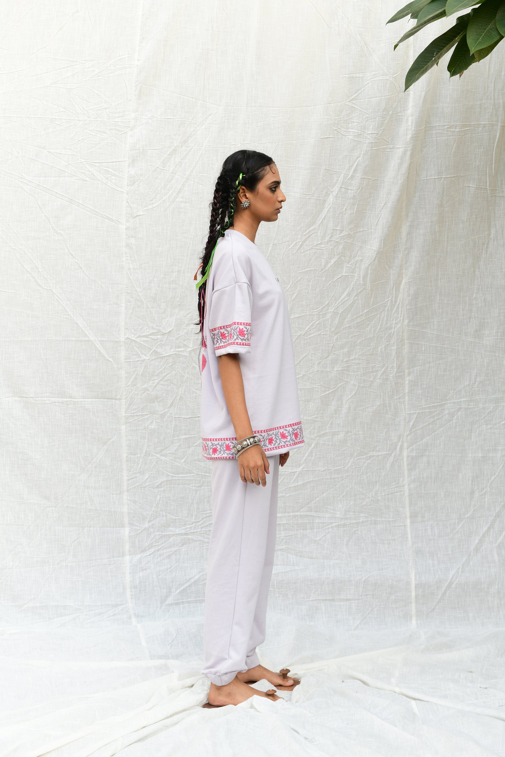 Hues of Palace - Tshirt