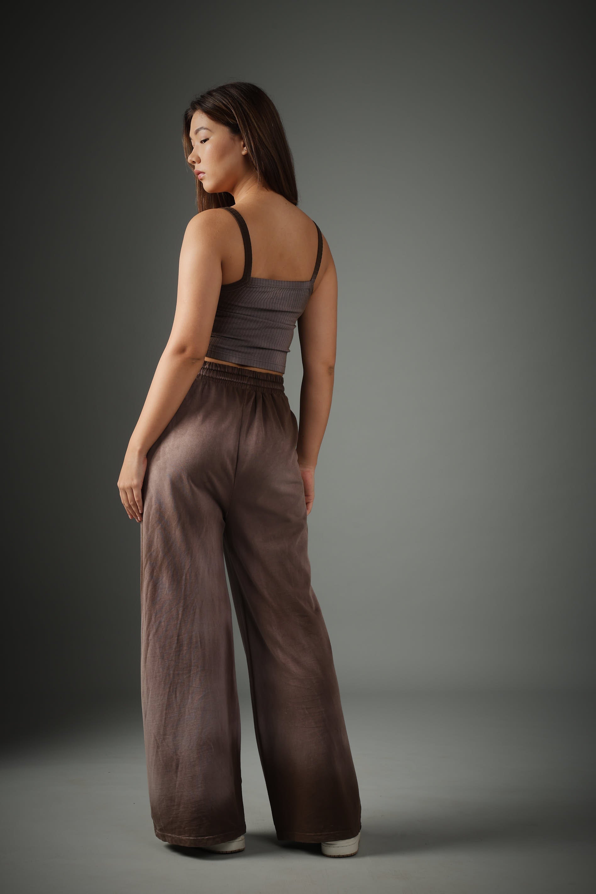 Spray Washed Brown Set