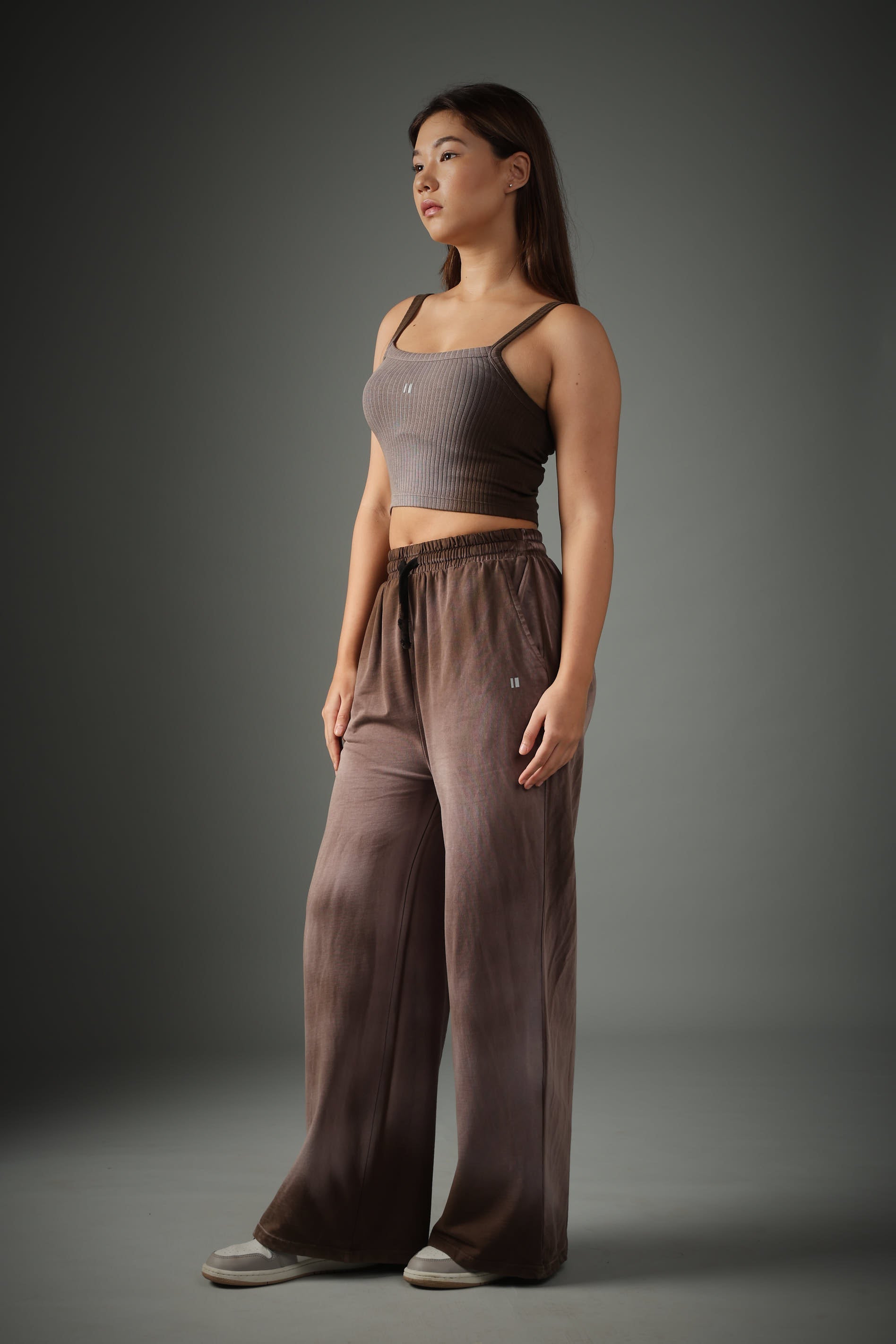 Spray Washed Brown Set