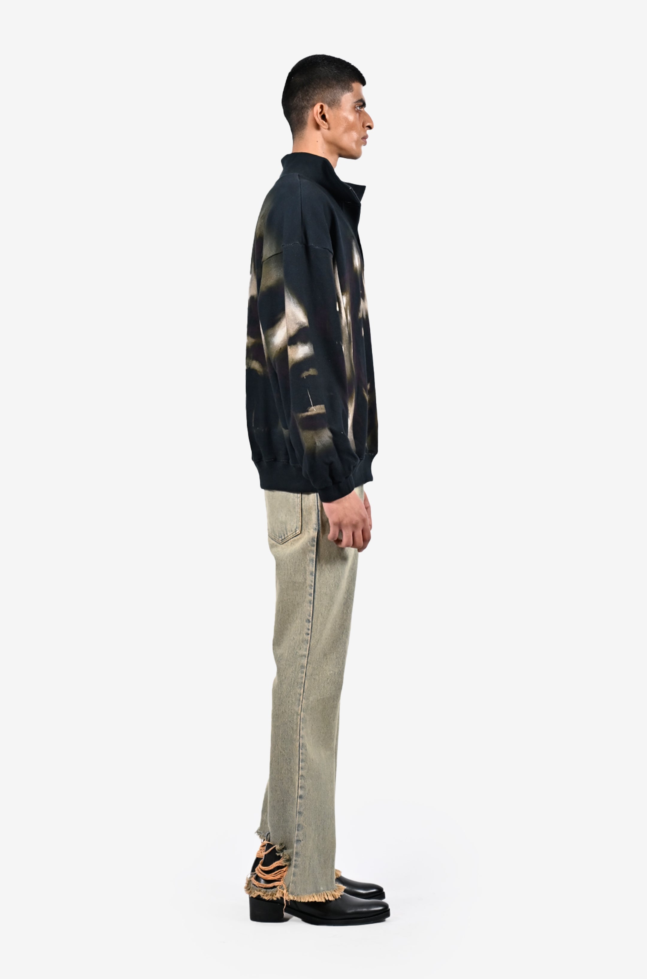 Howling sweatshirt