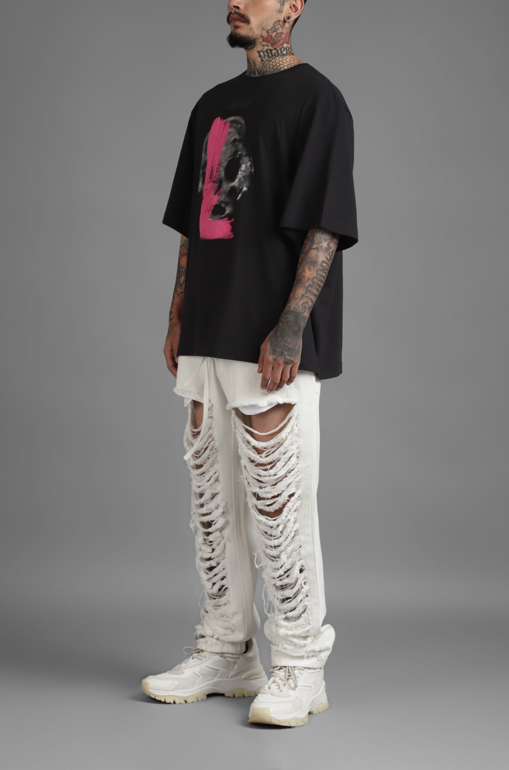 SuperHUEMN Slit and Frayed Denim (White)