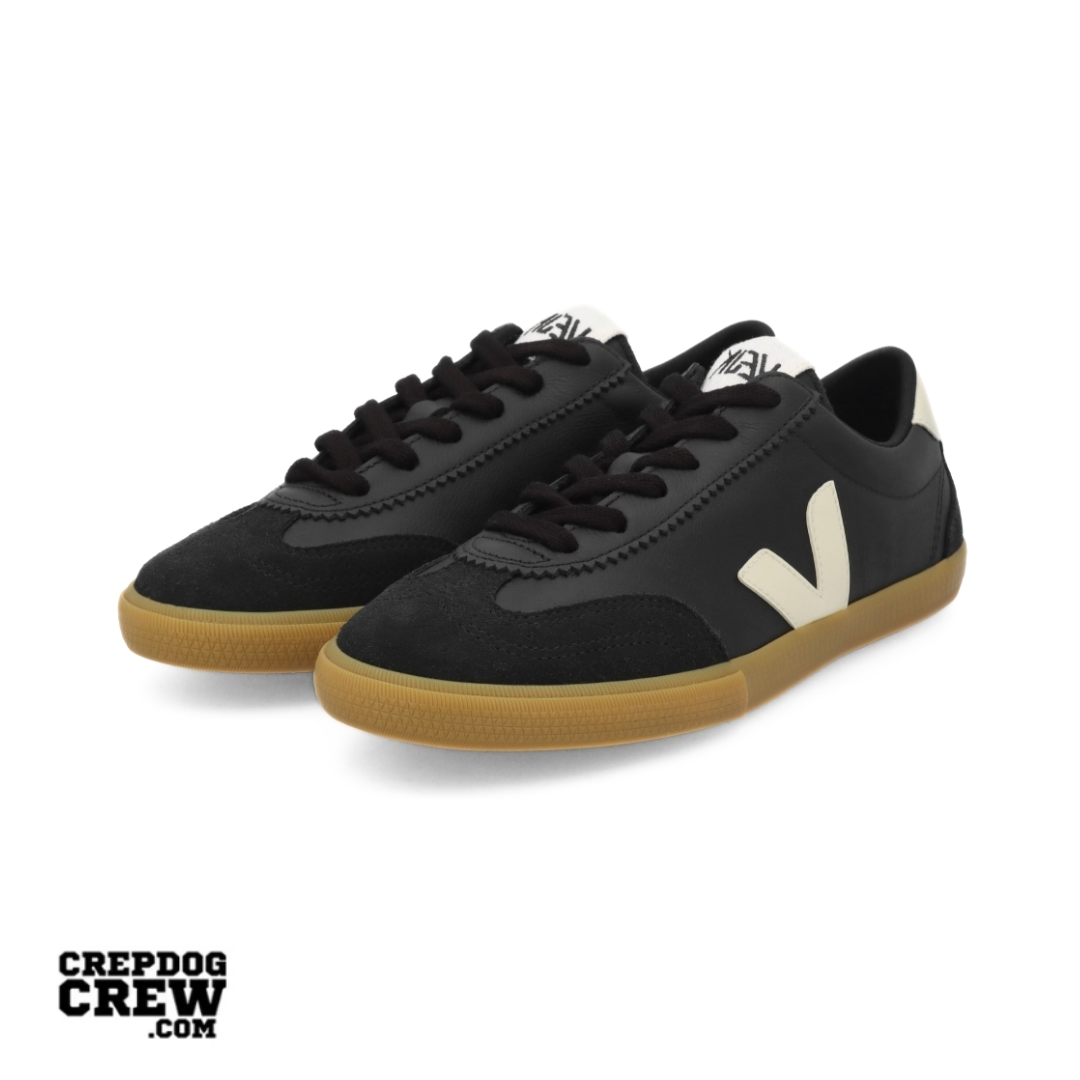 VEJA VOLLEY LEATHER BLACK PIERRE