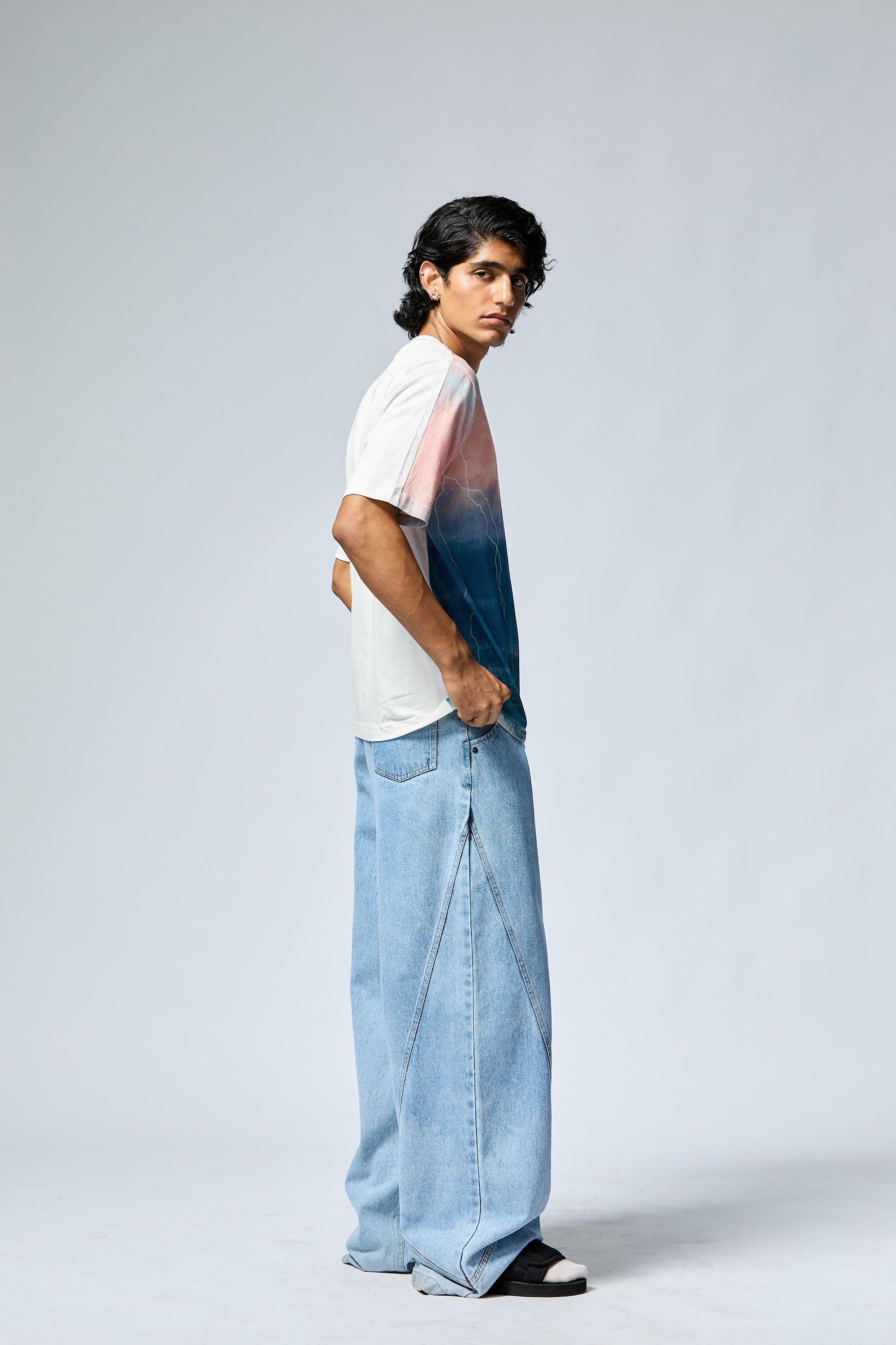 'LUMEN FADE' T-SHIRT