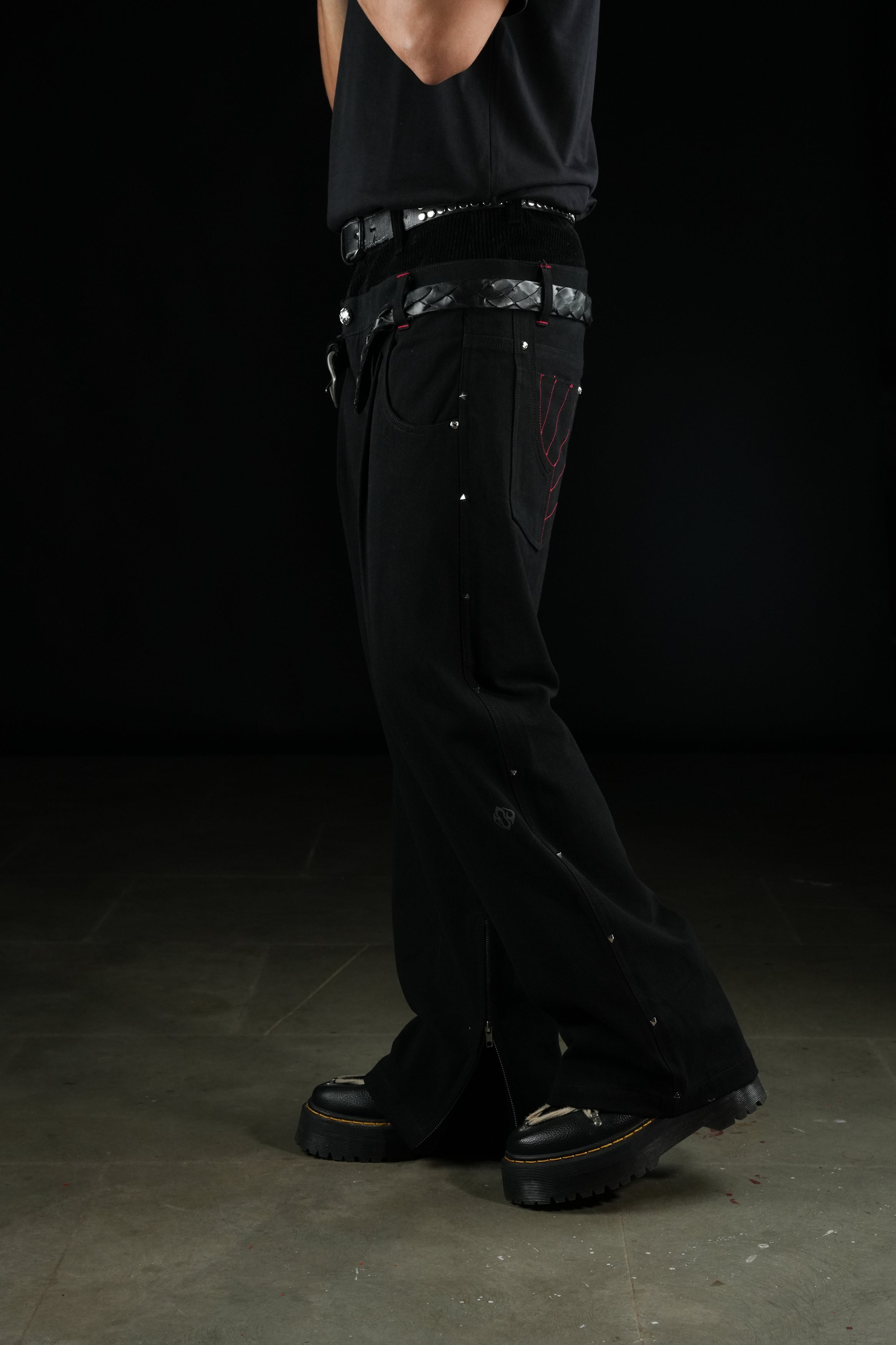 Sagging Jeans-Black - MTM