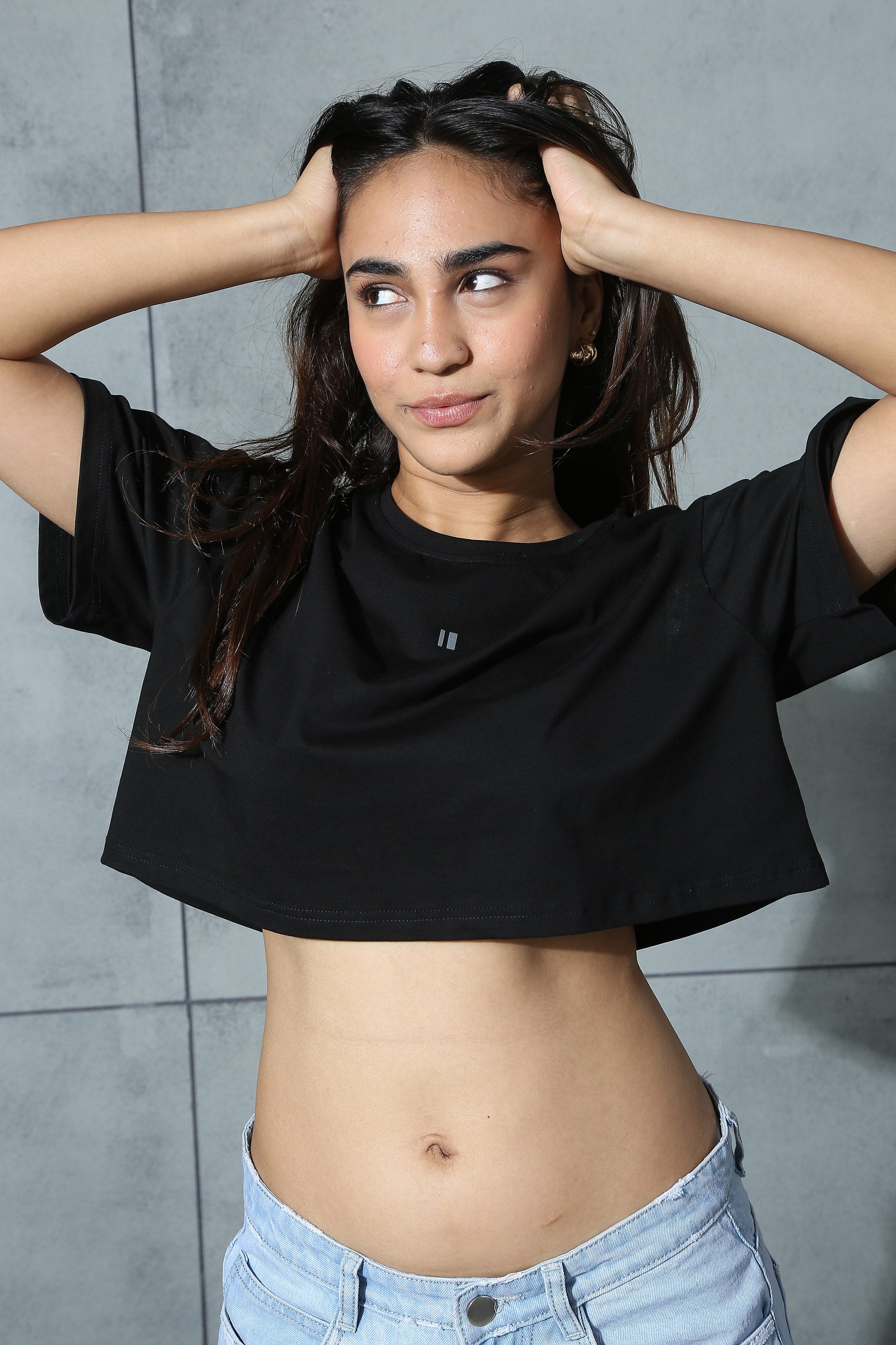 Cropped Tee Black