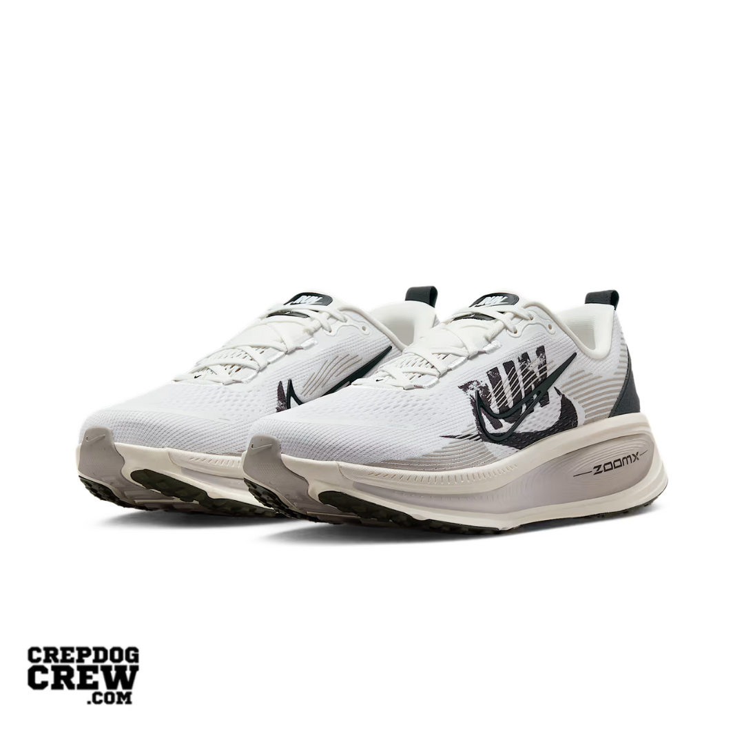 Nike Vomero 18 Run Pack