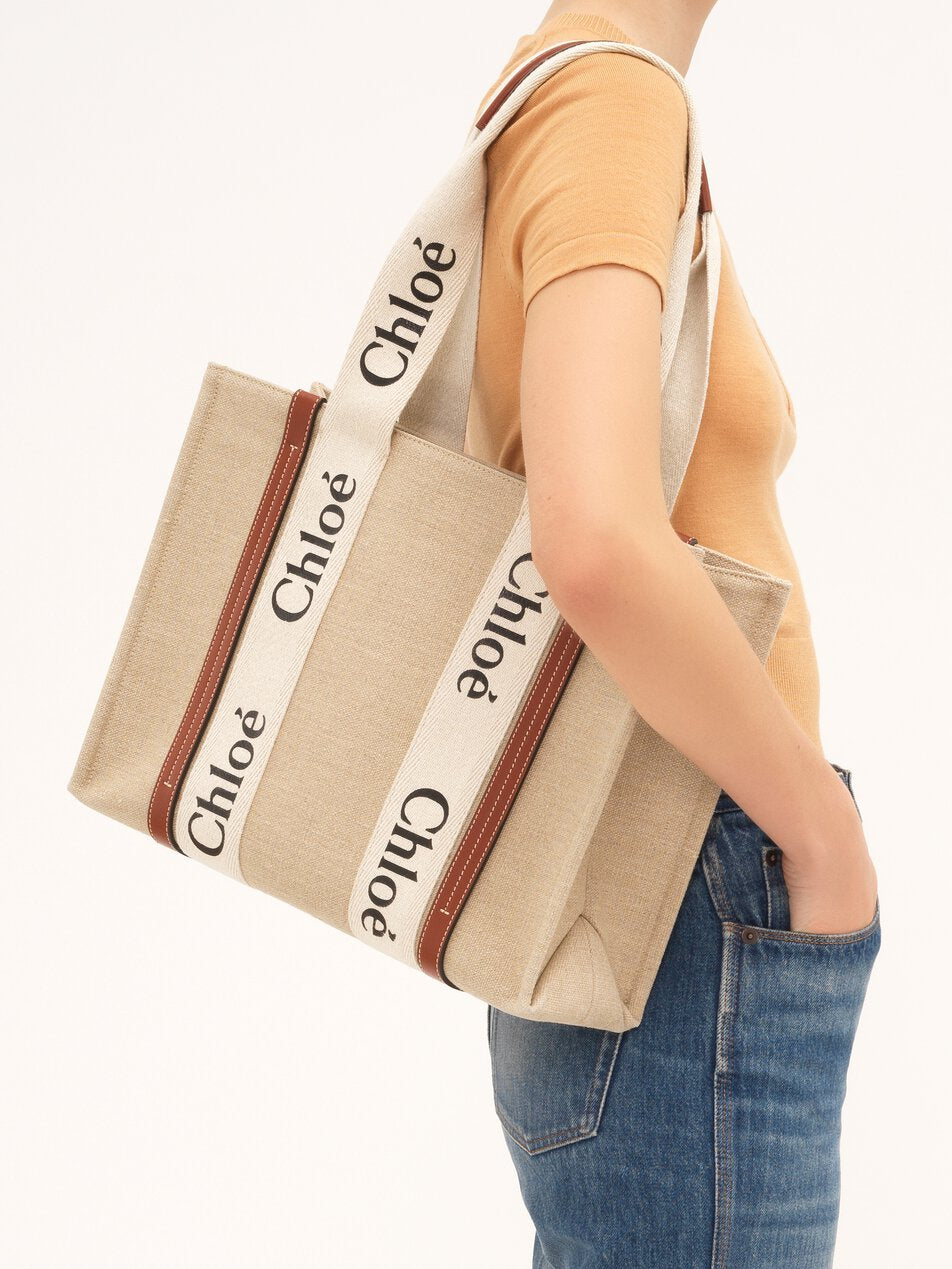 CHLOE Woody tote bag in linen White - Brown