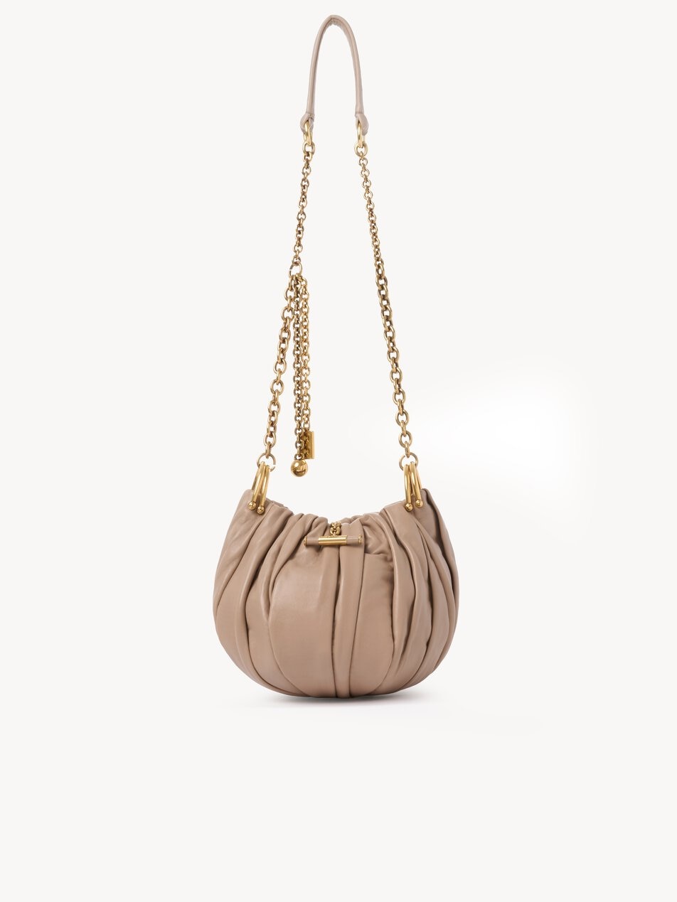 CHLOE Plissé shoulder bag with chain in pleated leather Woodsmoke