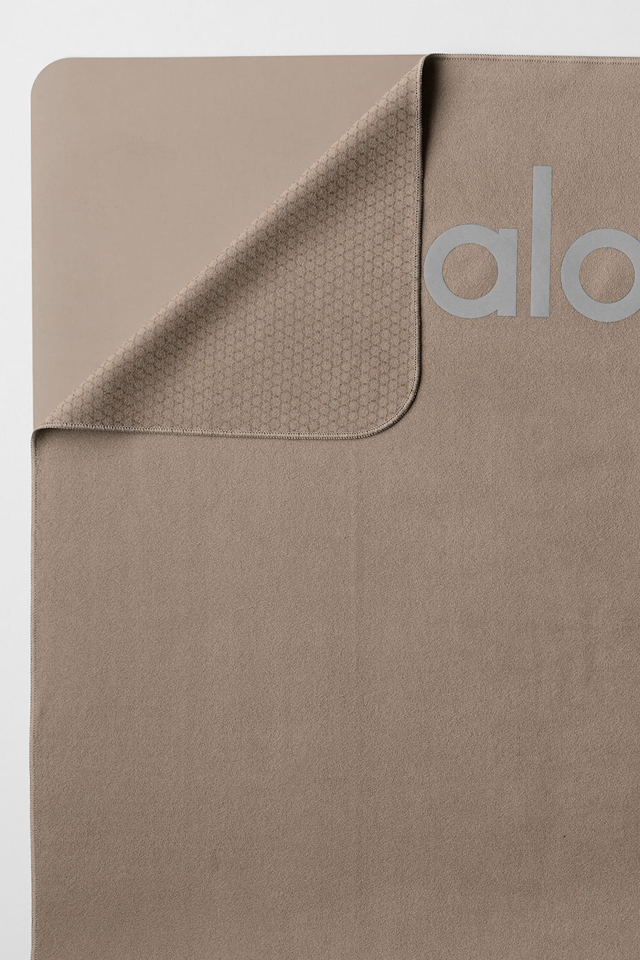 alo Grounded No-Slip Mat Towel - Gravel