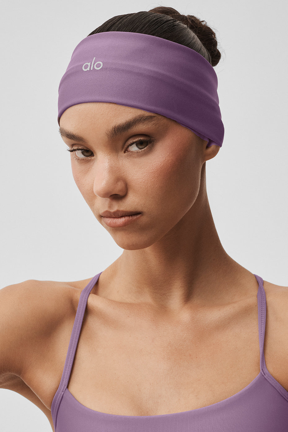 alo Airlift Headband - Plum Kiss