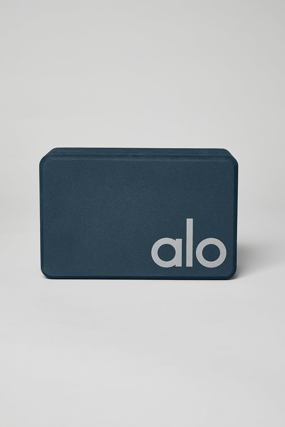 alo Uplifting Yoga Block - Eclipse/Silver