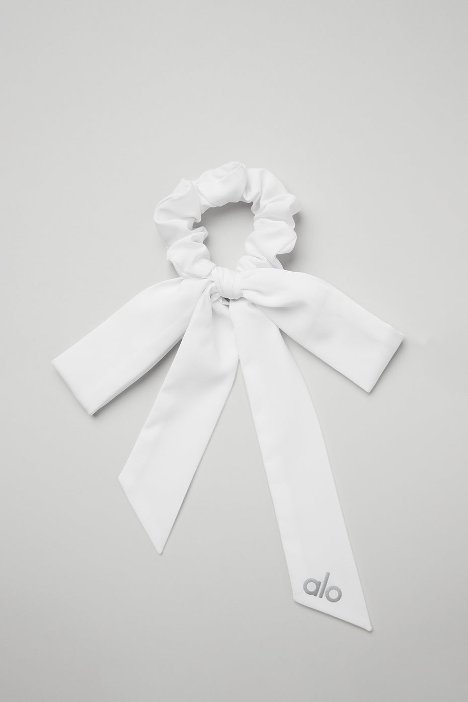 alo Love Knots Tie Scrunchie - White