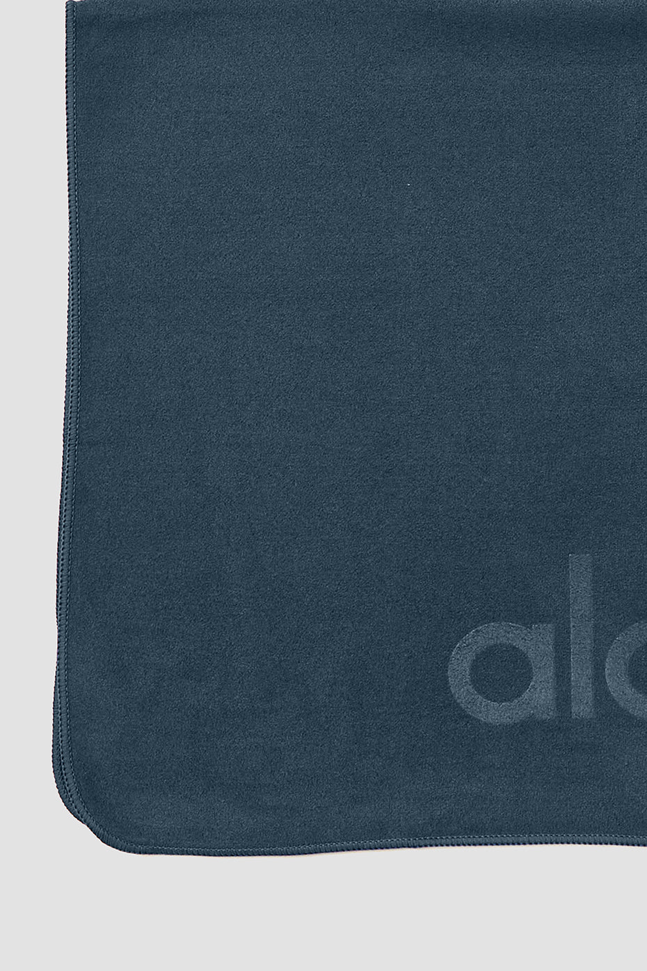 alo Performance No Sweat Hand Towel - Eclipse