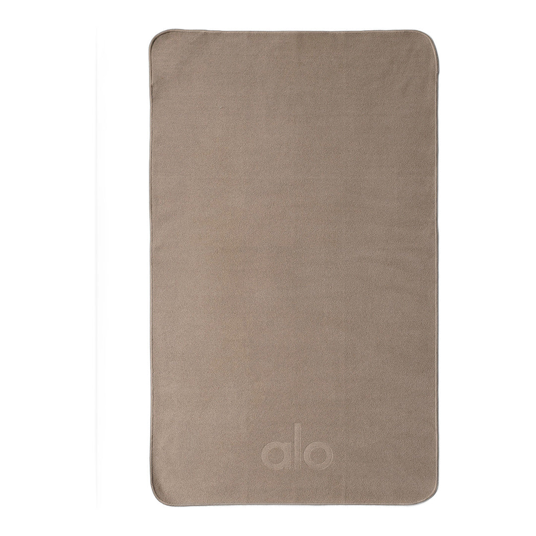 alo Performance No Sweat Hand Towel - Gravel