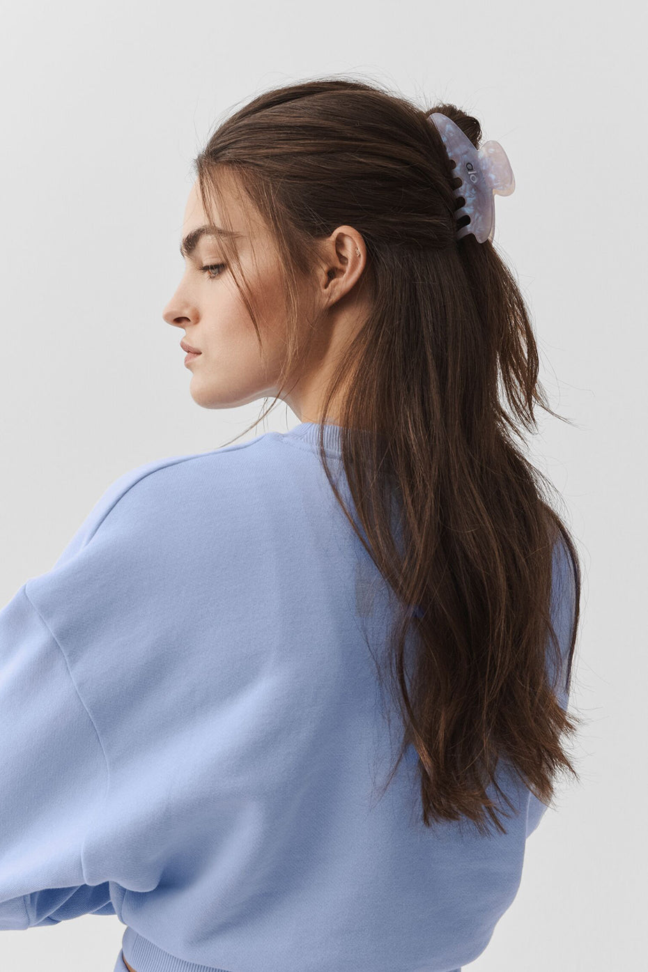 alo 90's Claw Clip - Light Provence Blue Marble
