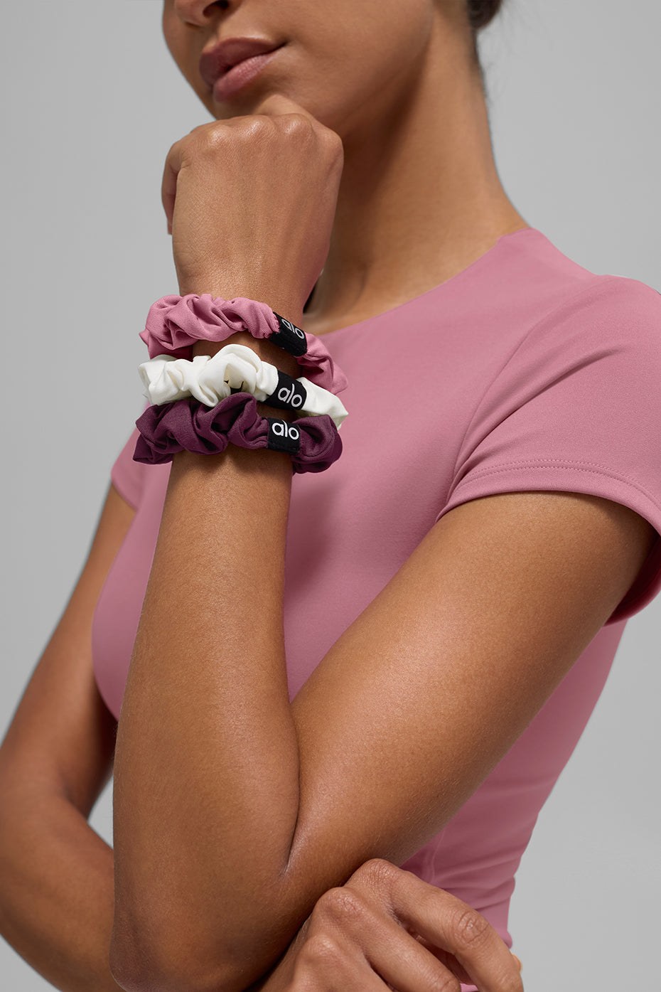 alo Fresh Mini Scrunchie 3-Pack - Burgundy/Pink Wild Rose/Ivory