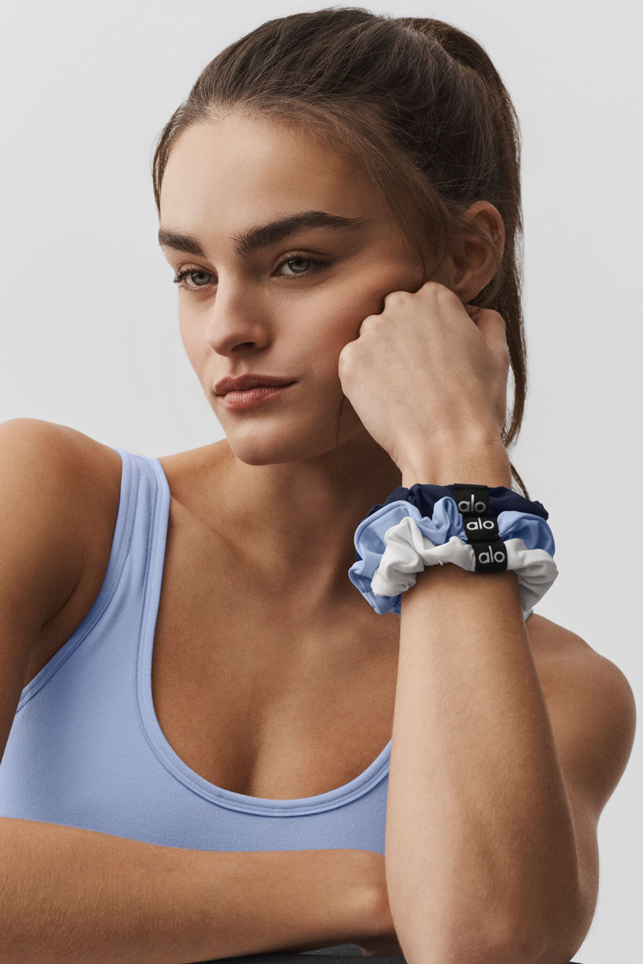 alo Fresh Mini Scrunchie 3-Pack - Light Provence Blue/Navy/White