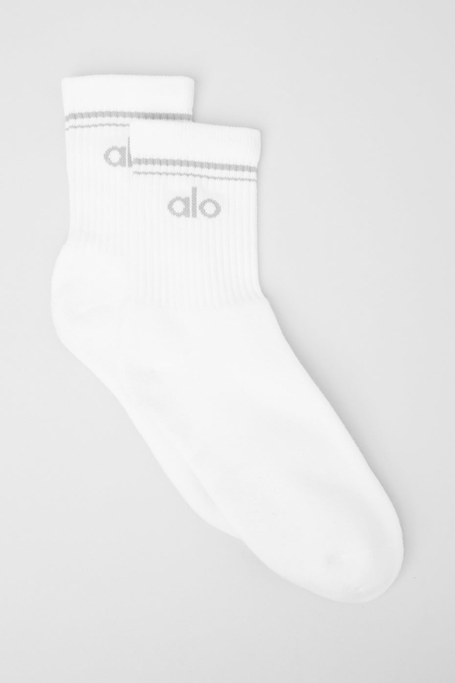 alo Unisex Half-Crew Throwback Sock - White/Titanium