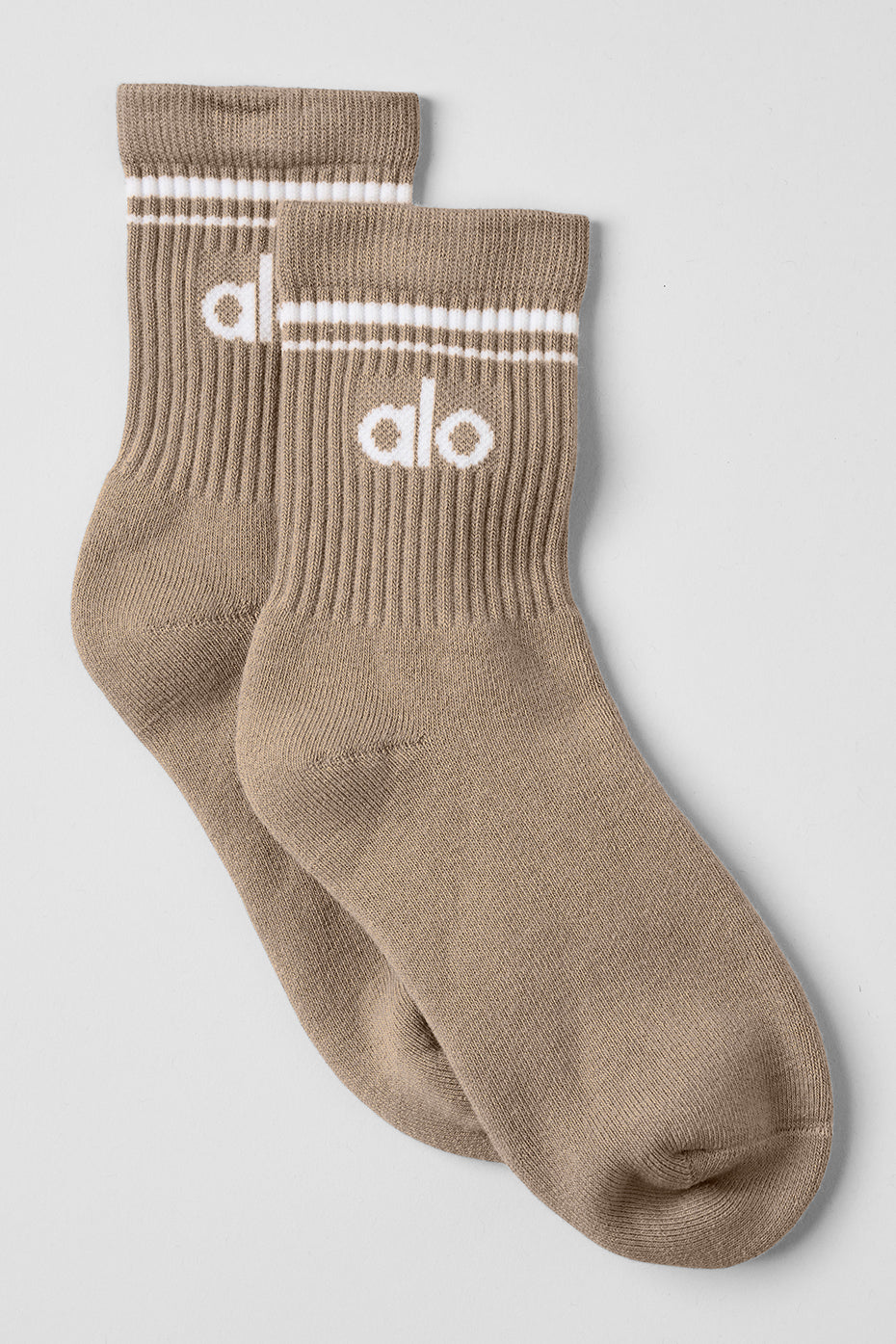 alo Unisex Half-Crew Throwback Sock - Gravel/White