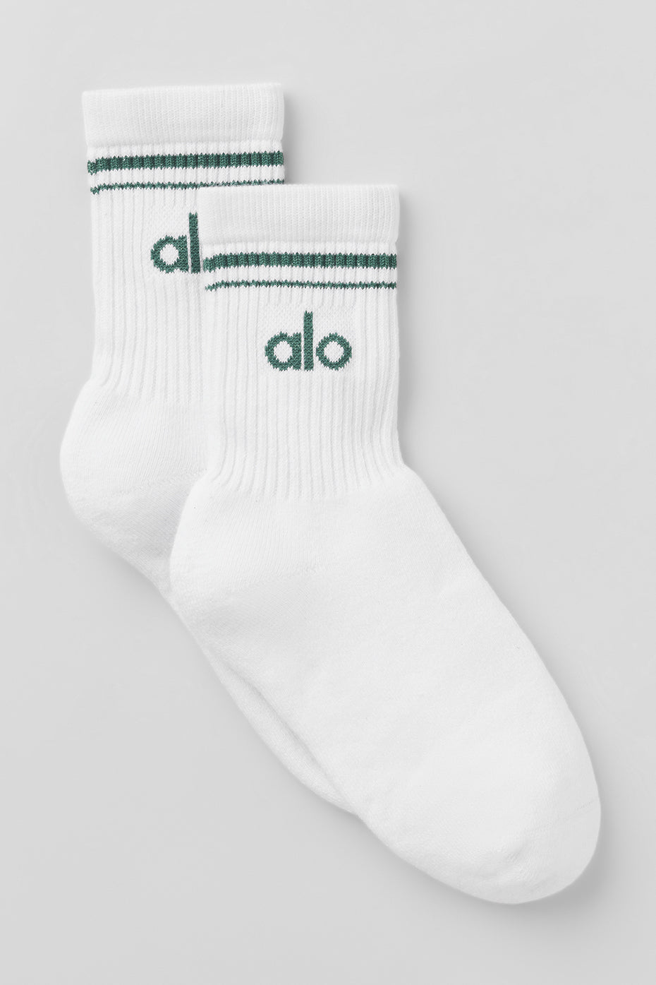 alo Unisex Half-Crew Throwback Sock - White/Clover Green