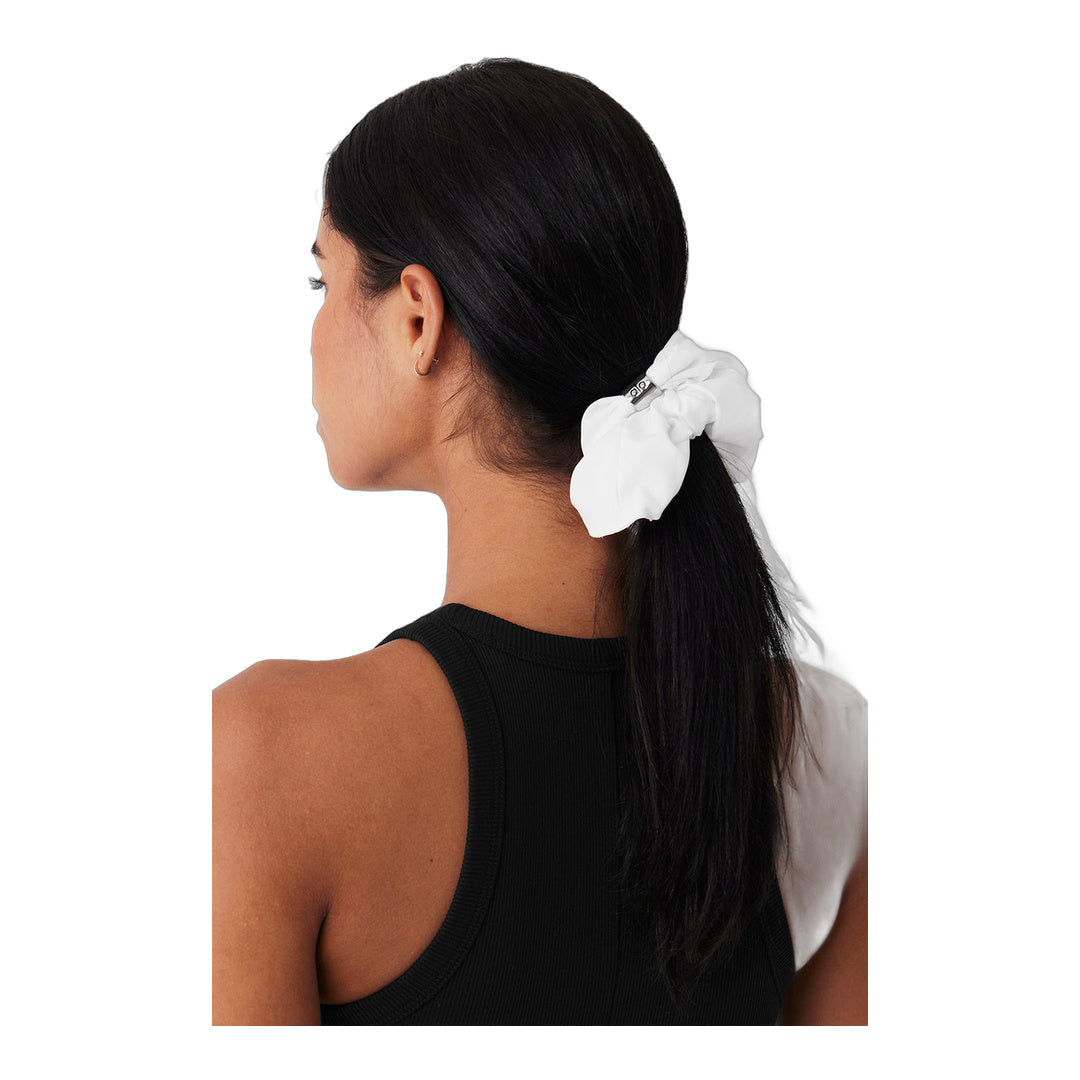 alo Bead It Oversized Scrunchie - White