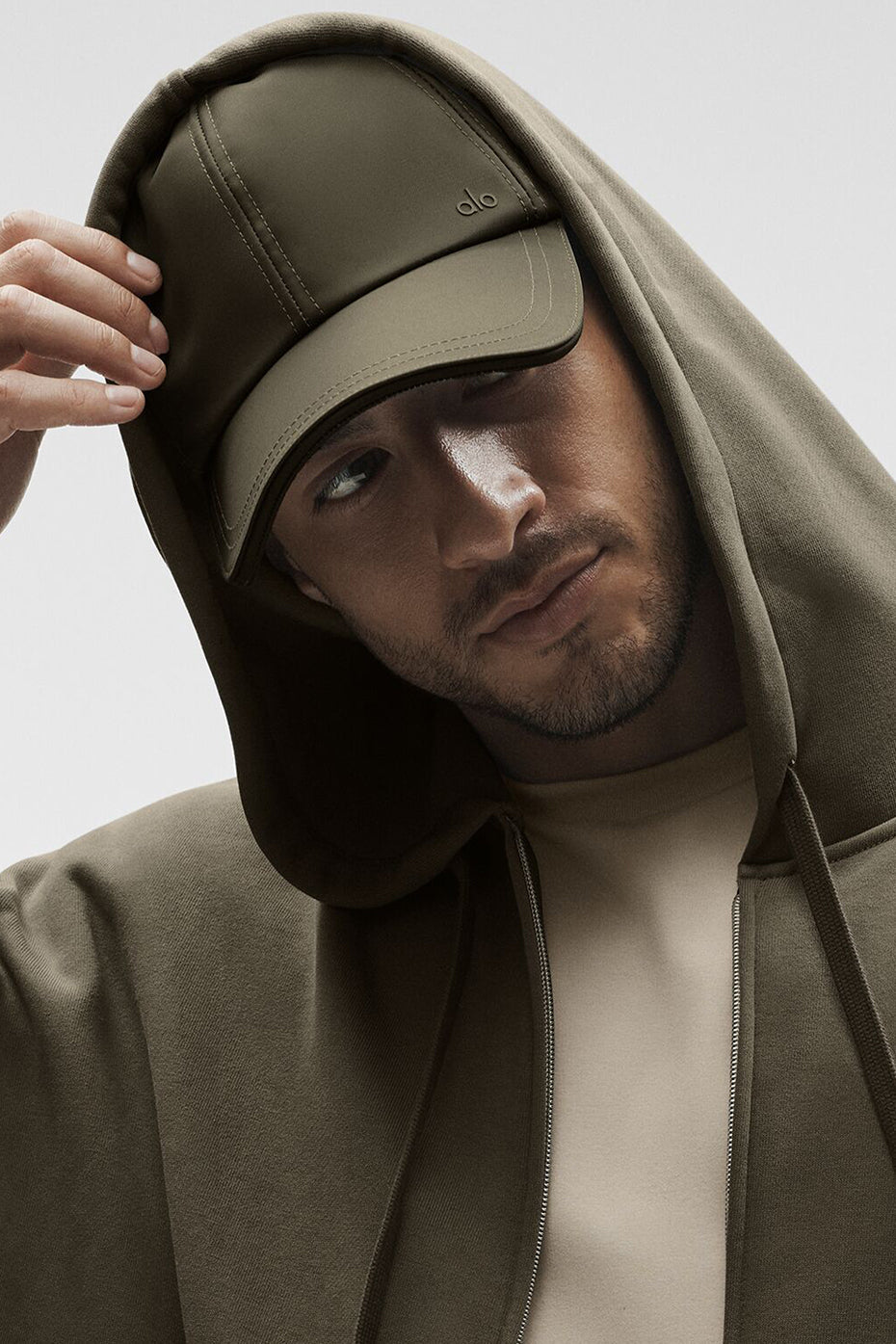 alo Satin Off-Duty Cap - Olive Tree
