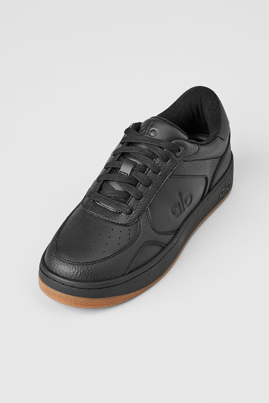alo ALO Recovery Mode Sneaker - Black/Gum