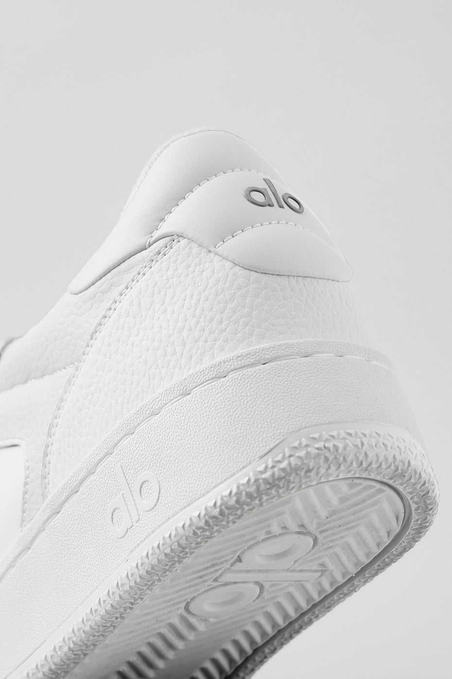 alo ALO Recovery Mode Sneaker - Natural White