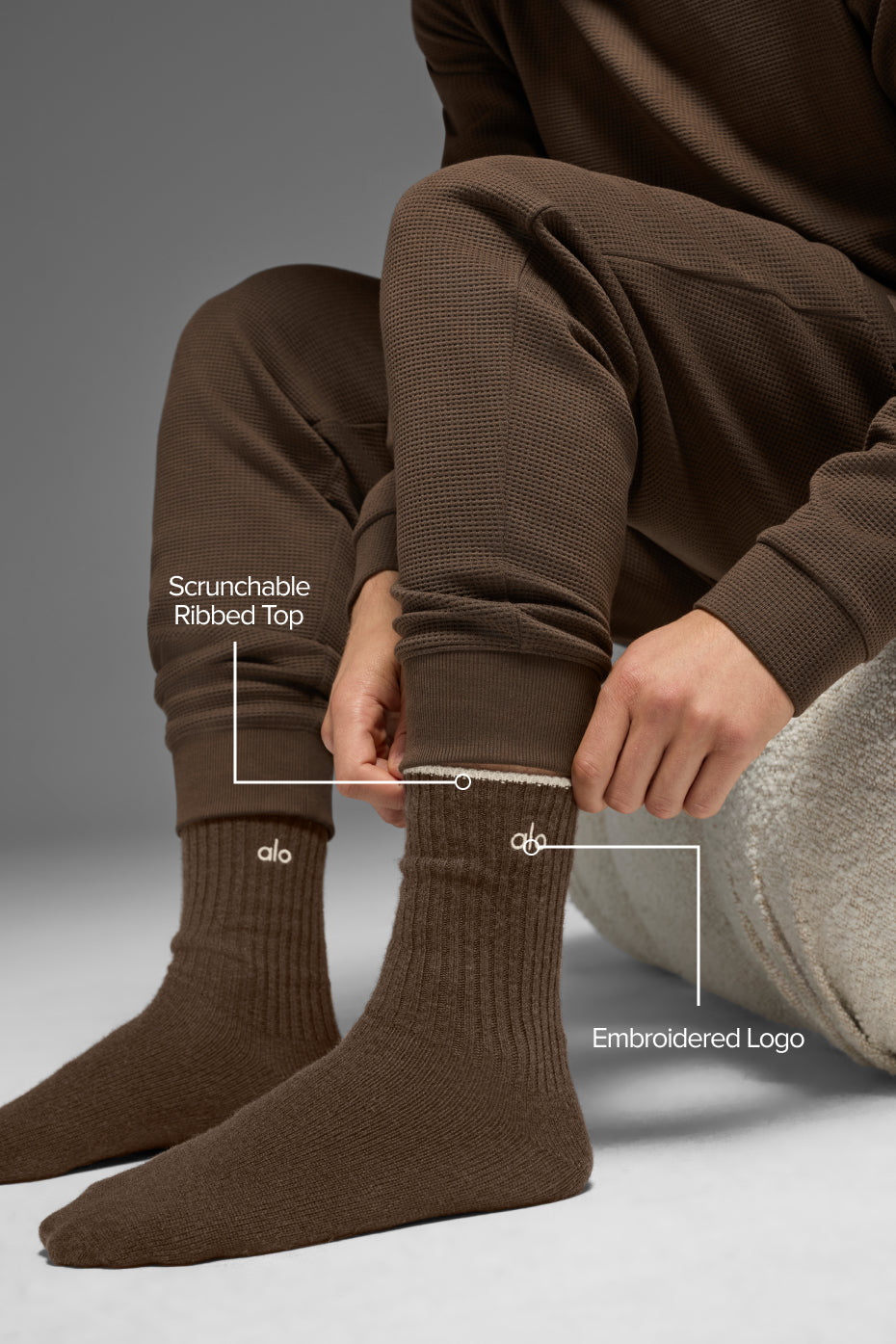 alo Unisex Wool Cashmere Light Frosted Sock - Espresso Heather/Ivory