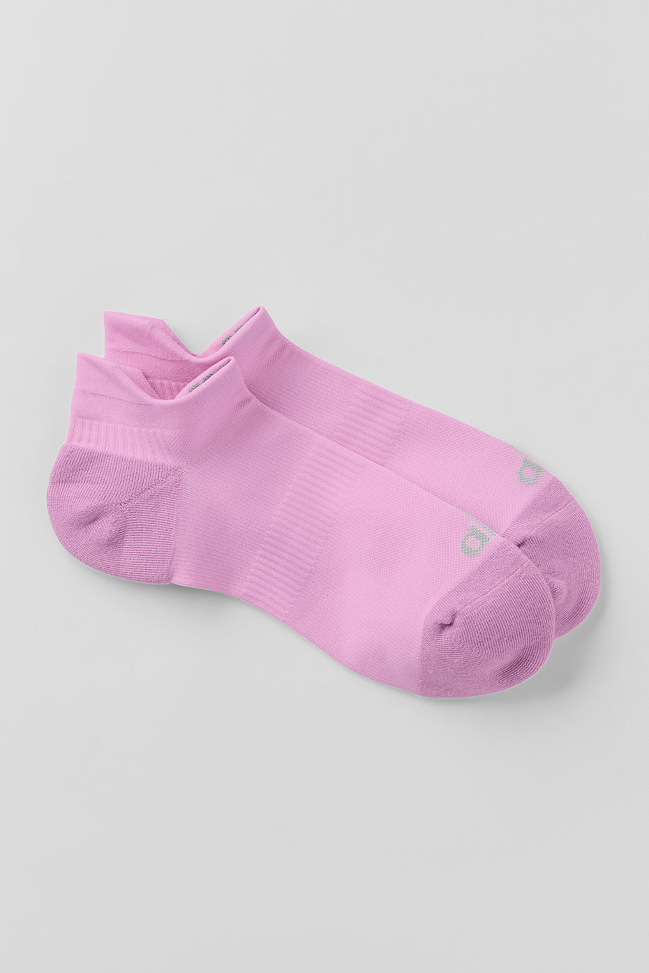 alo Unisex Performance Tab Sock - Candy Heart Pink