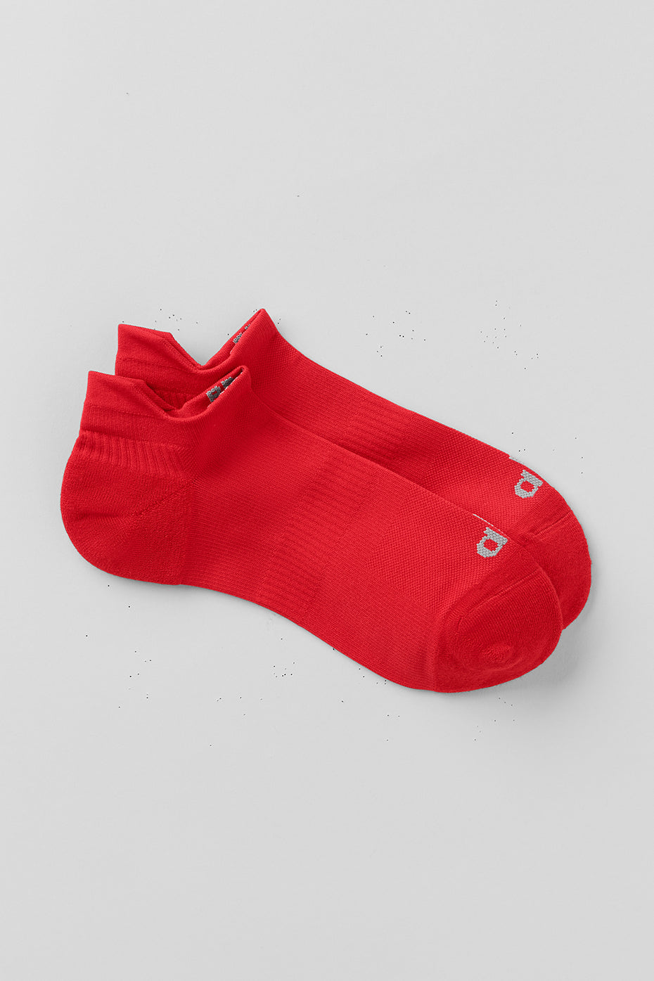 alo Unisex Performance Tab Sock - Bright Red