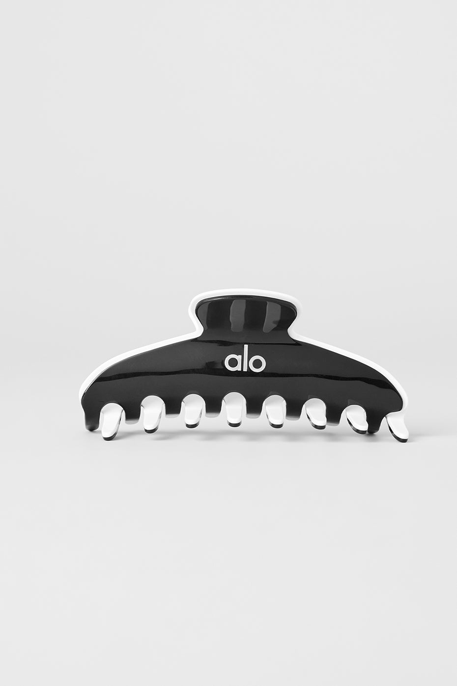 alo Outline Claw Clip - Black/White