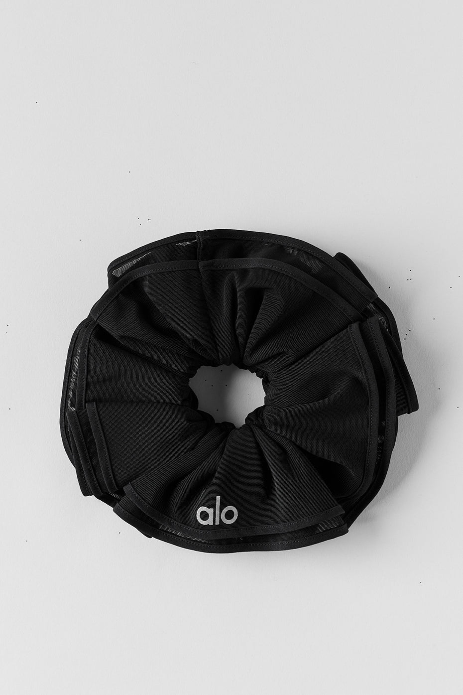 alo Mesh Sweet Nothing Oversize Scrunchie - Black