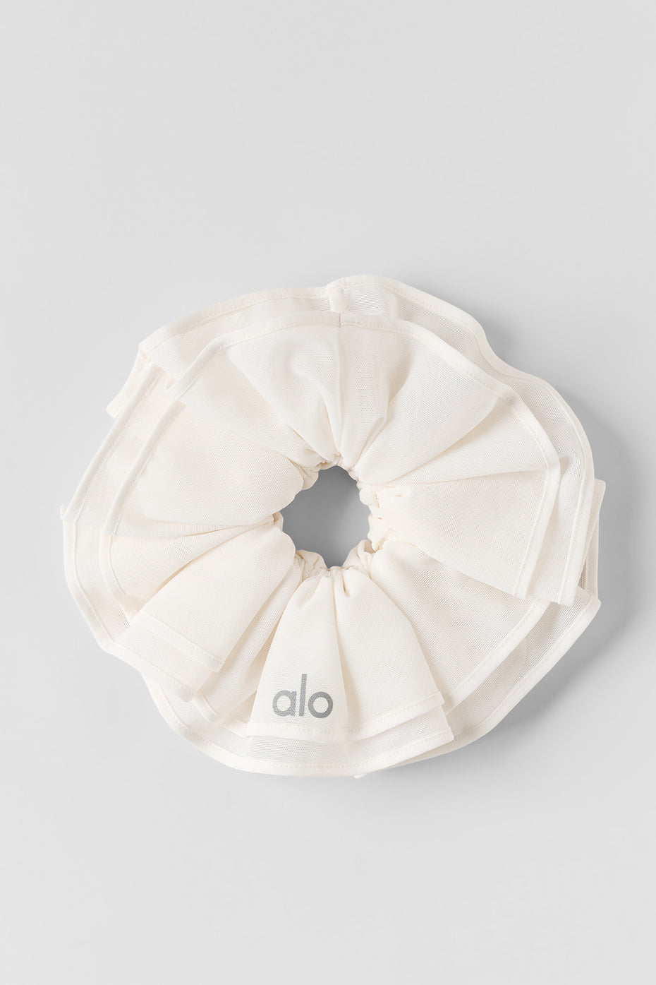 alo Mesh Sweet Nothing Oversize Scrunchie - Ivory
