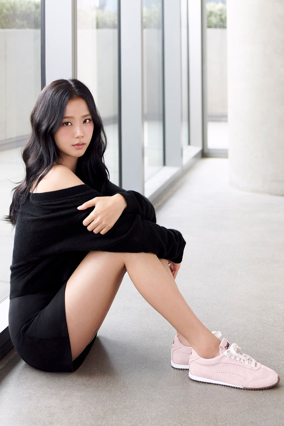 alo ALO Sunset Sneaker + Jisoo - Bloom Pink