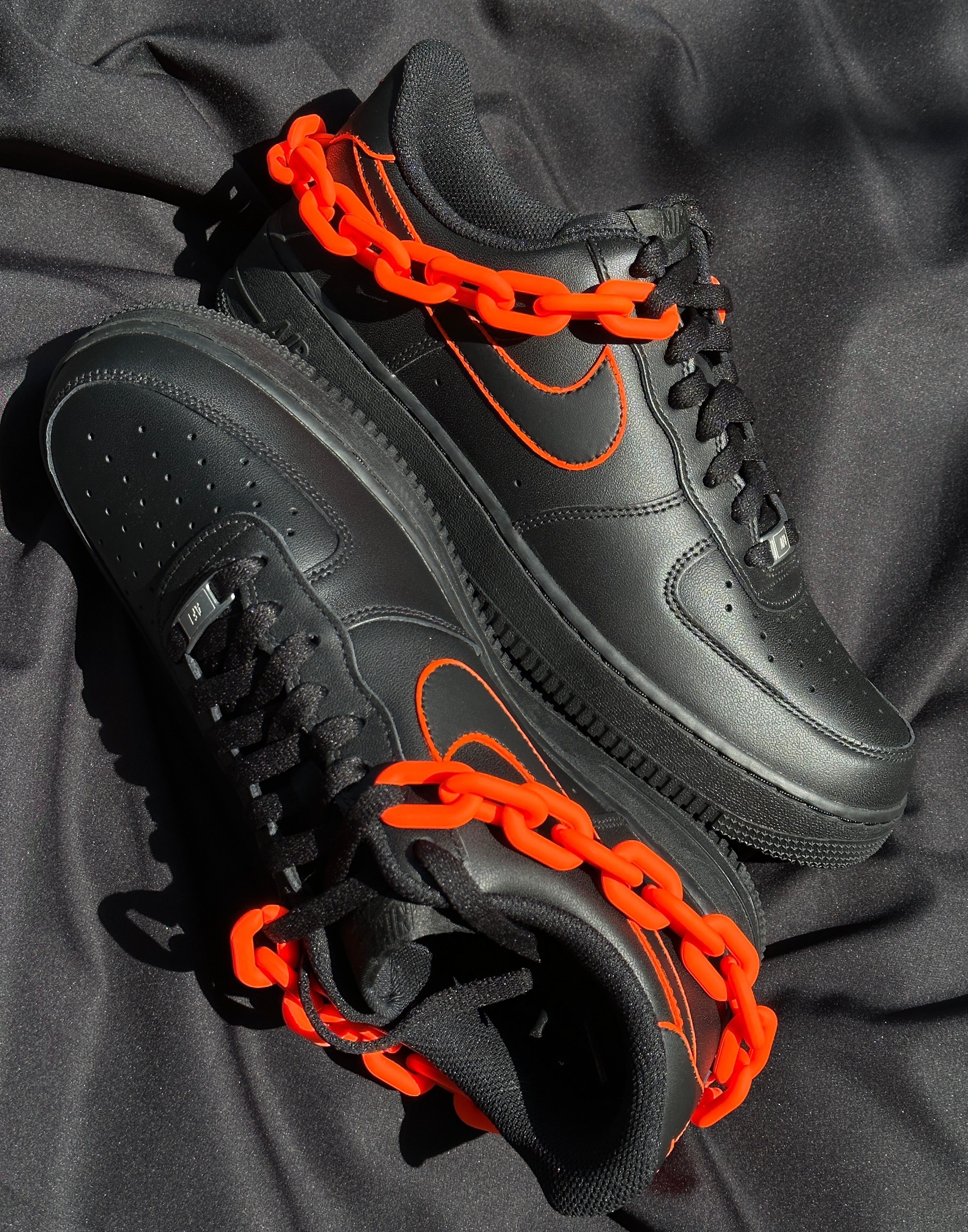 FLAMING ORANGE LINKUP AF1