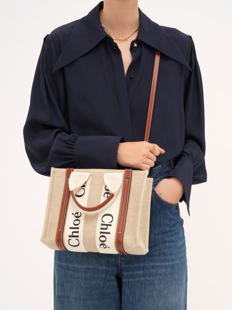 CHLOE Small Woody tote bag in linen White - Brown