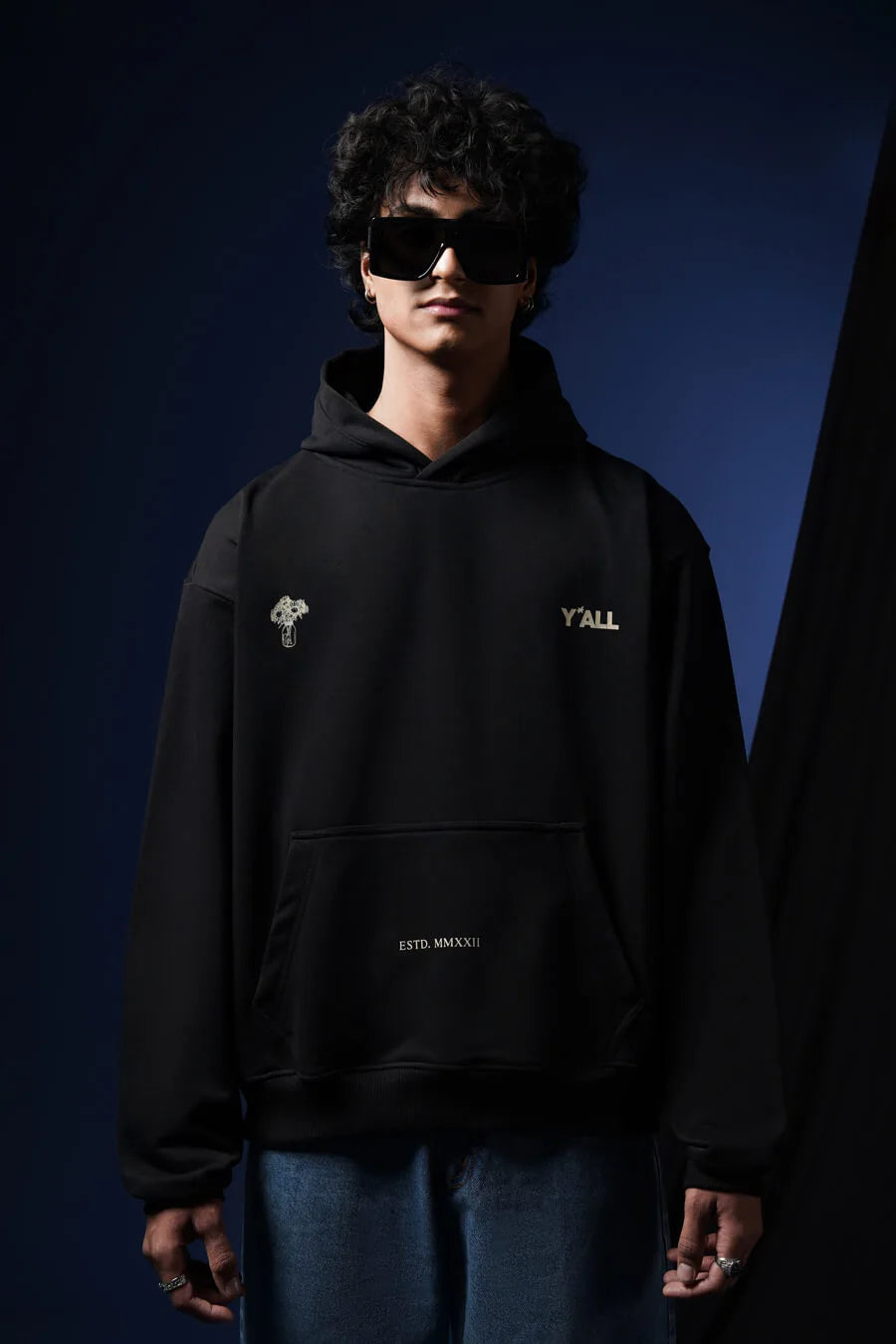 MEMBERS ONLY CLUB - HEIRLOOM BLACK HOODIE