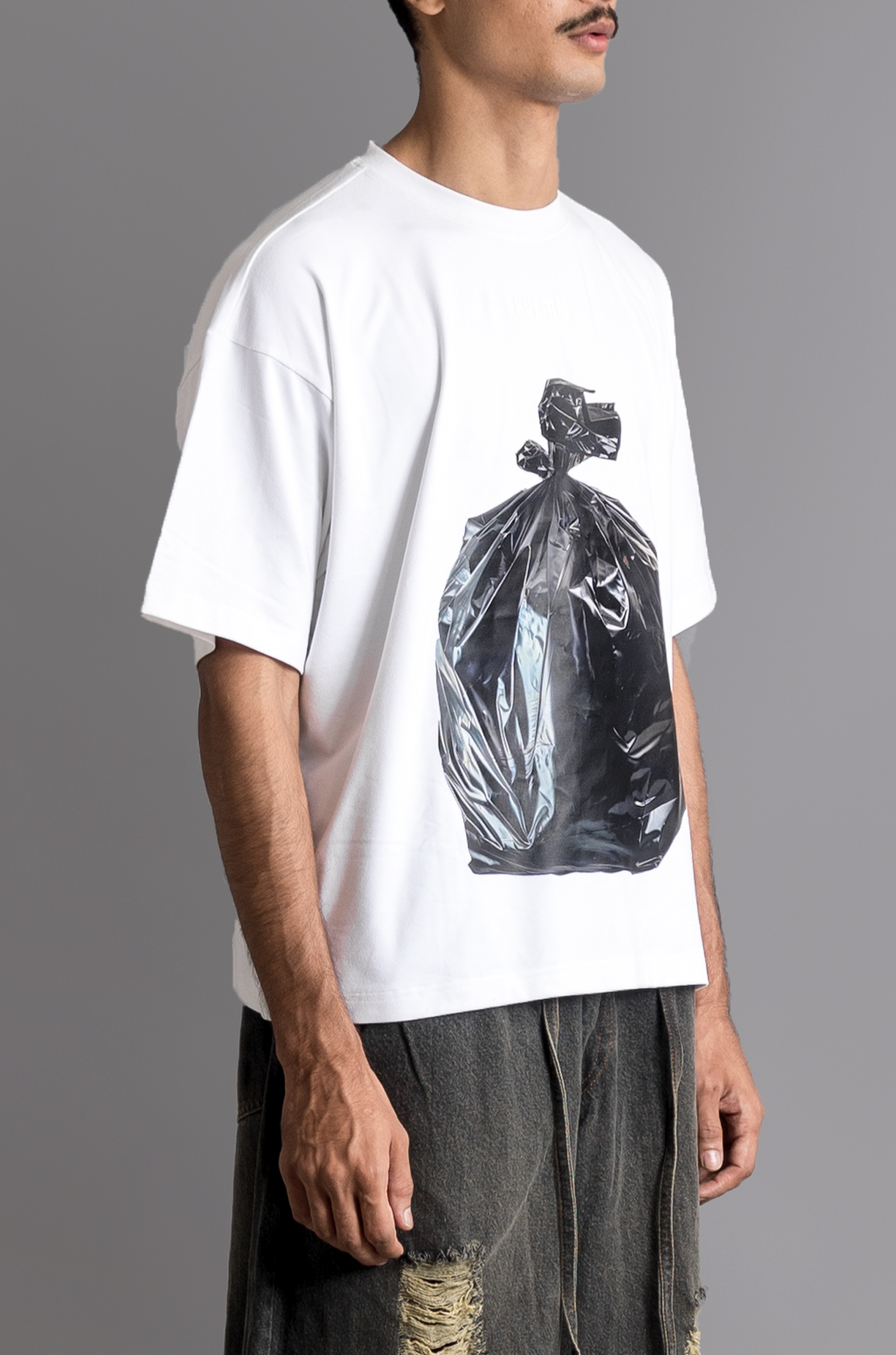 'Garbage bag' T-shirt (White)