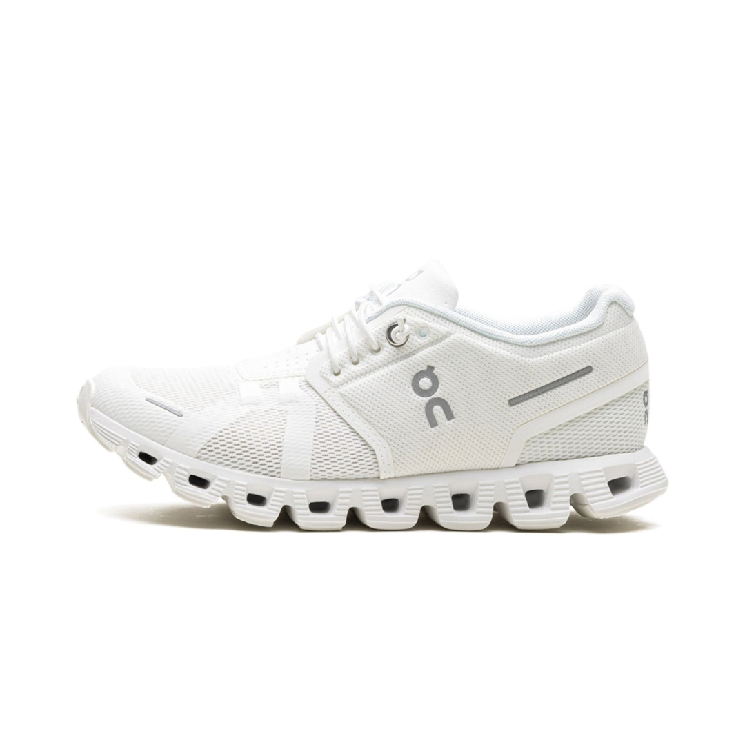 On Running Cloud 5 Undyed-White (W)