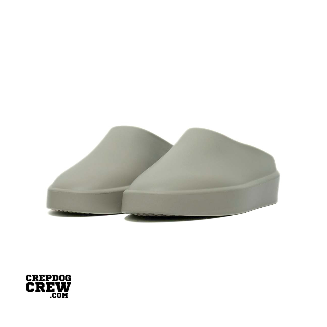 Fear of God The California Slip-On Dusty Concrete