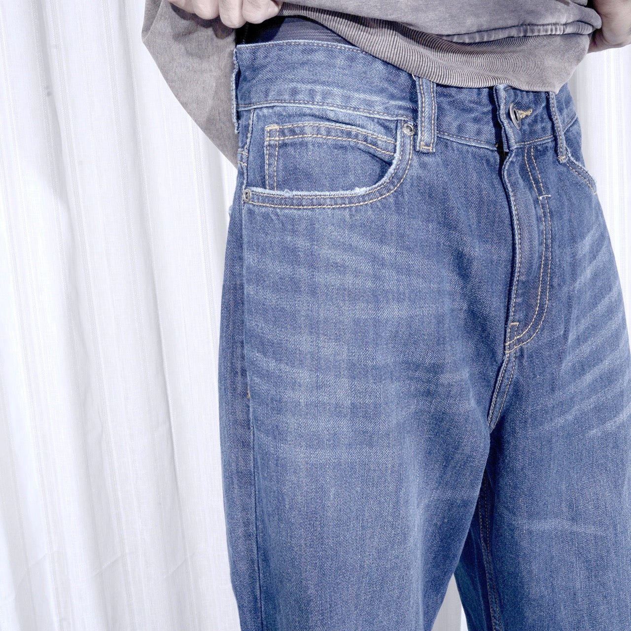 UNISEX WIDE LEG JEANS