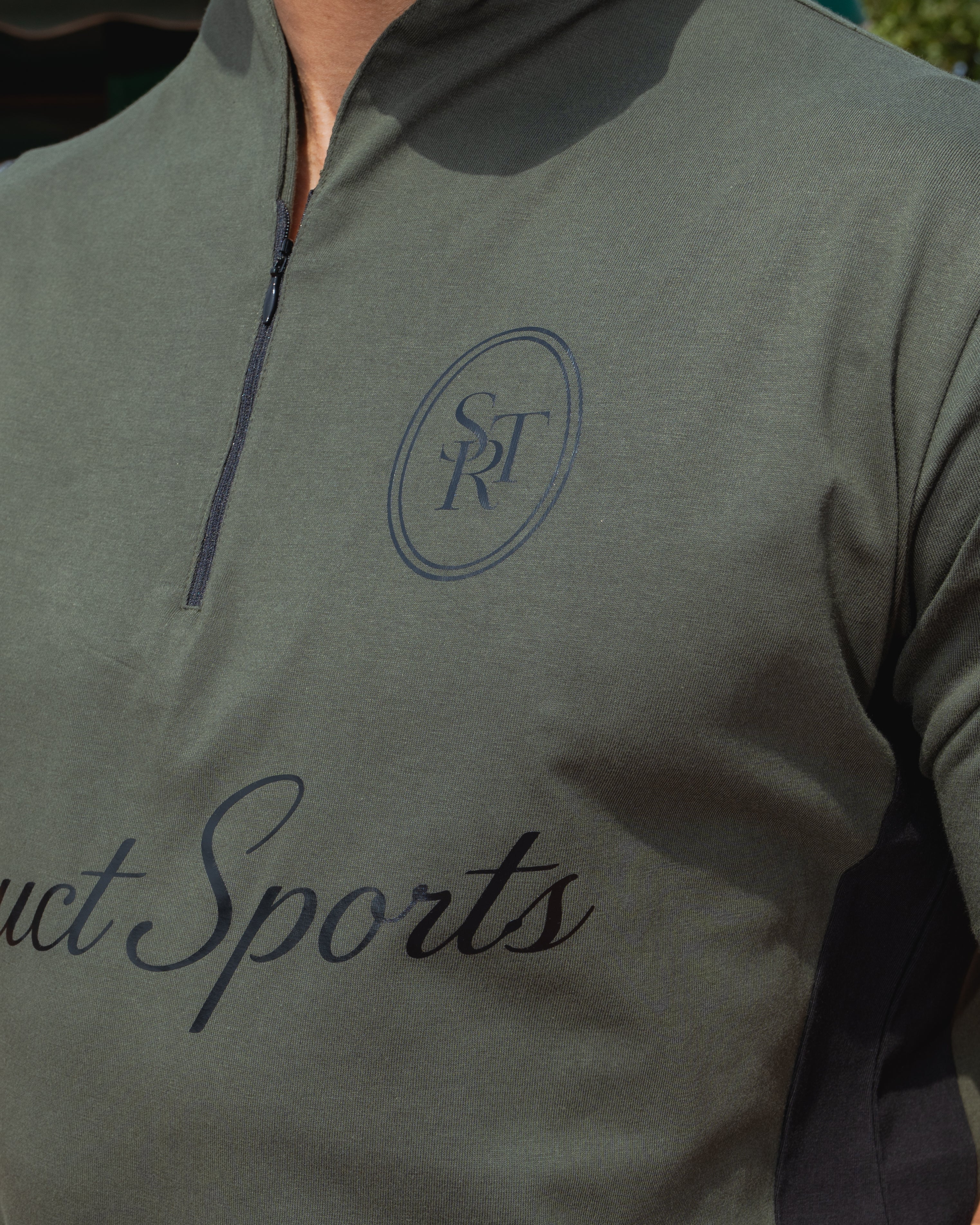 STRUCT CLUB HALF ZIP T-SHIRT - OLIVE