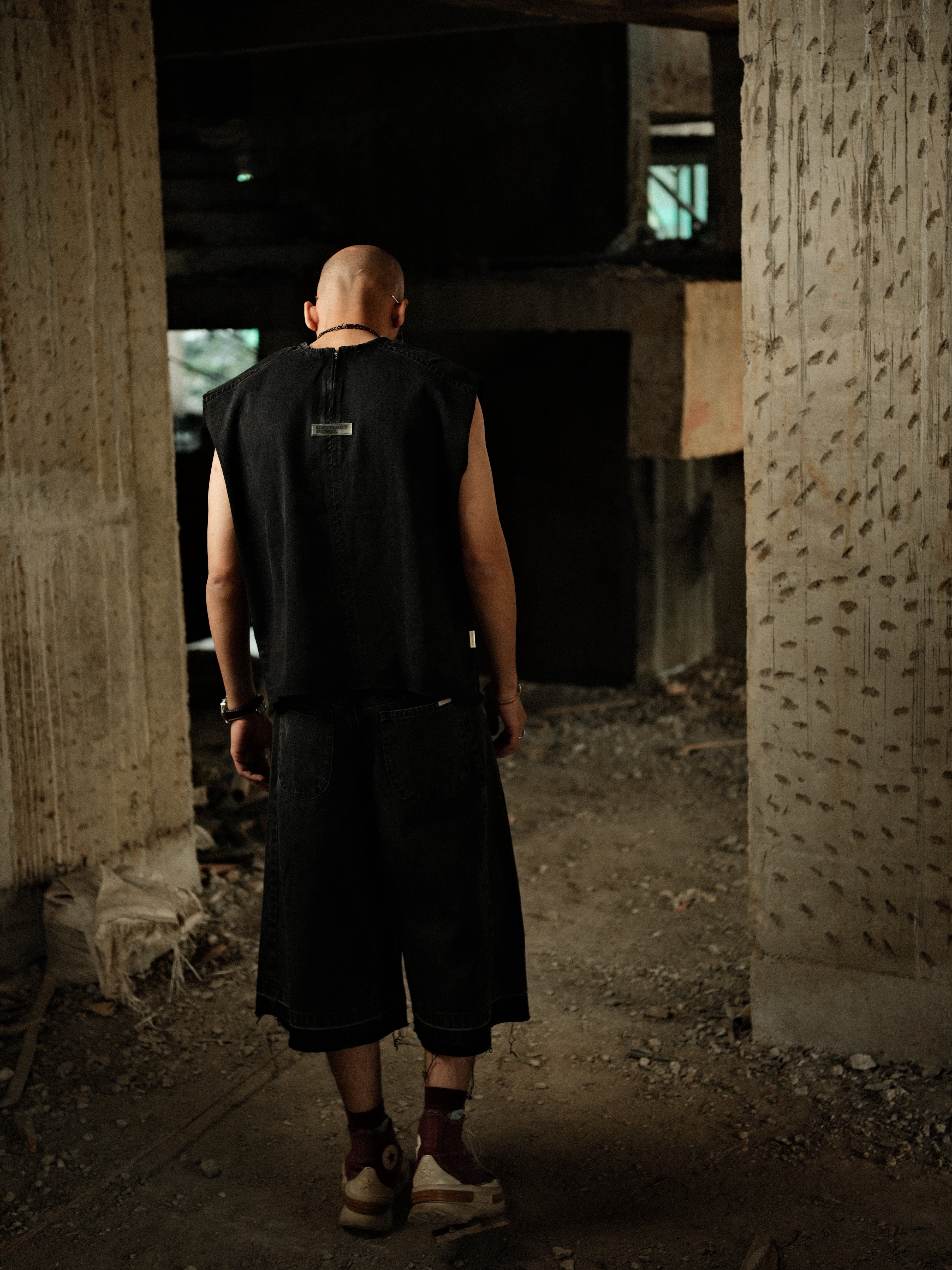 Gothic Rift - Vests (Black)