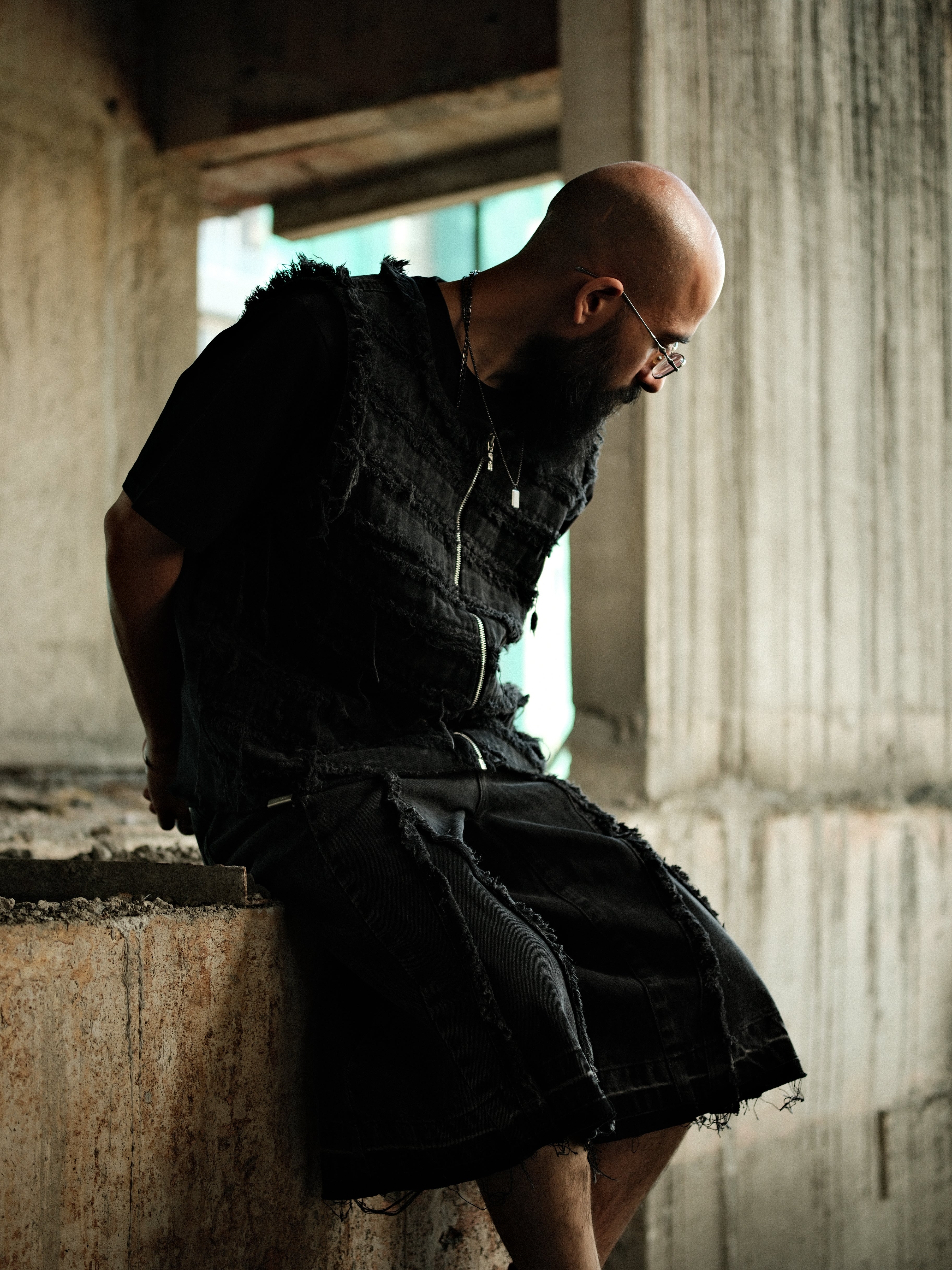 Void Stitched - Jorts (Black)