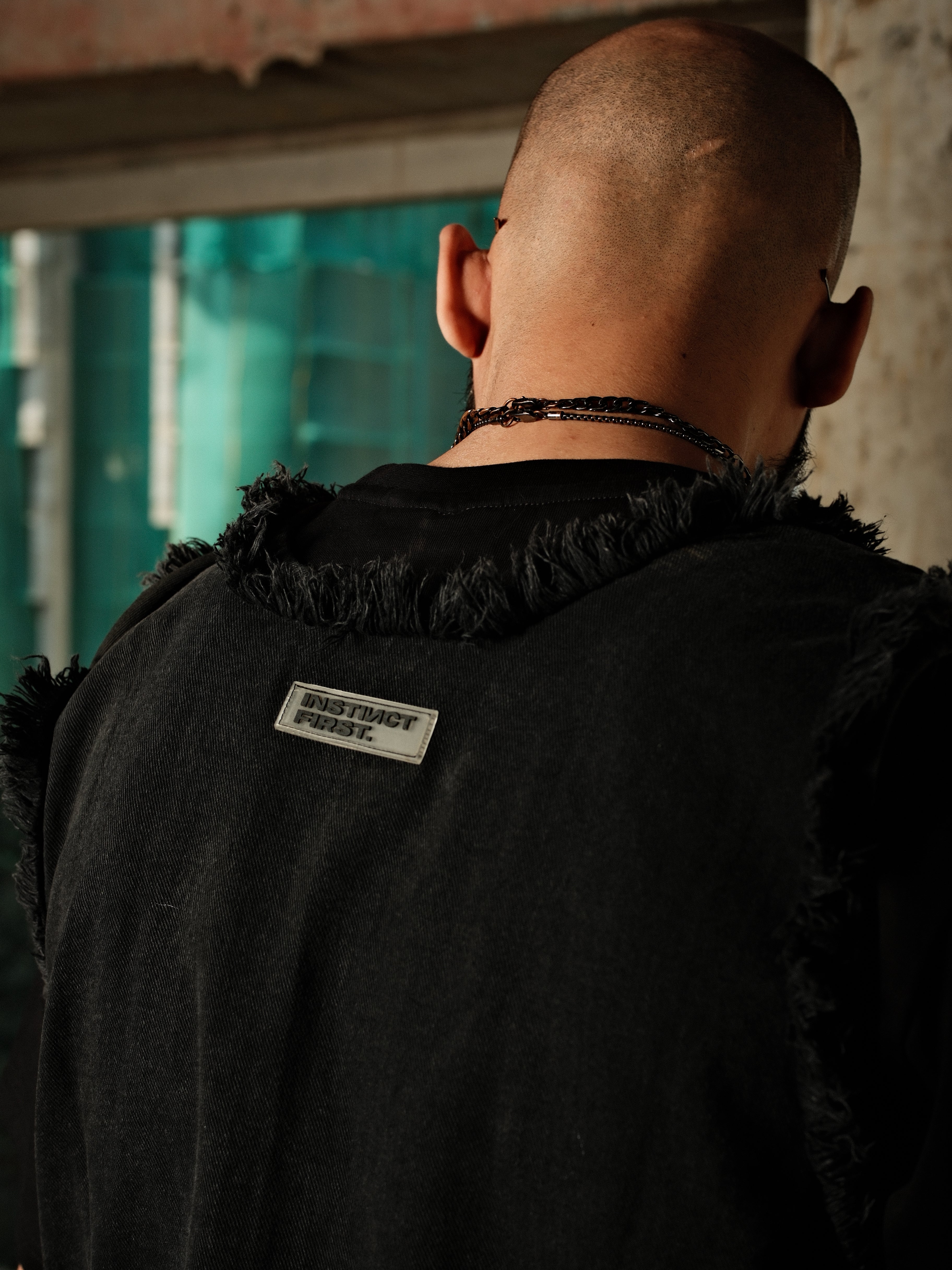 Obsidian Shred - Vests (Black)