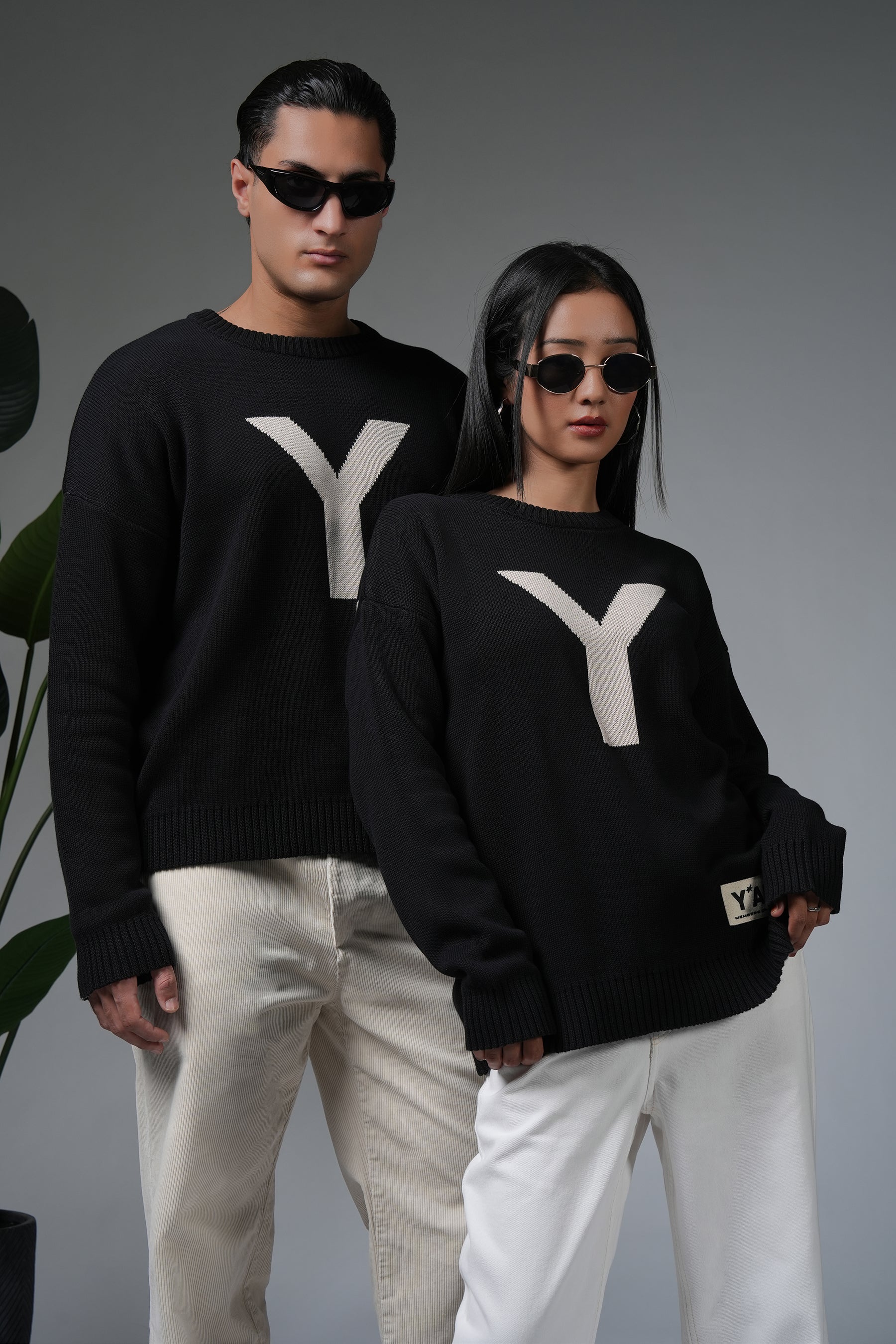 STERLING SWEATER – BLACK